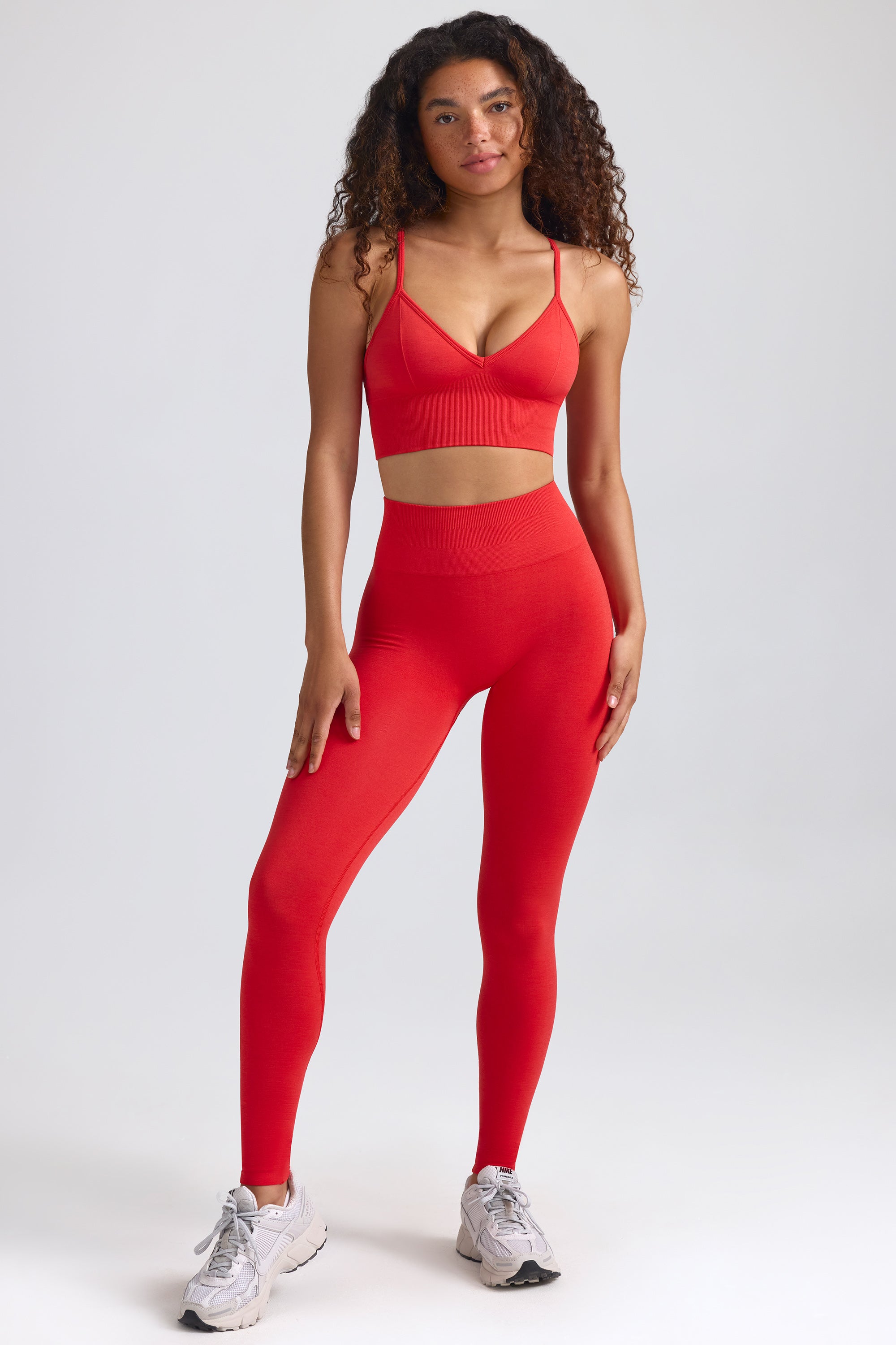 Define Luxe High-Waist Leggings in Poppy Red、mySite、solidvoid
