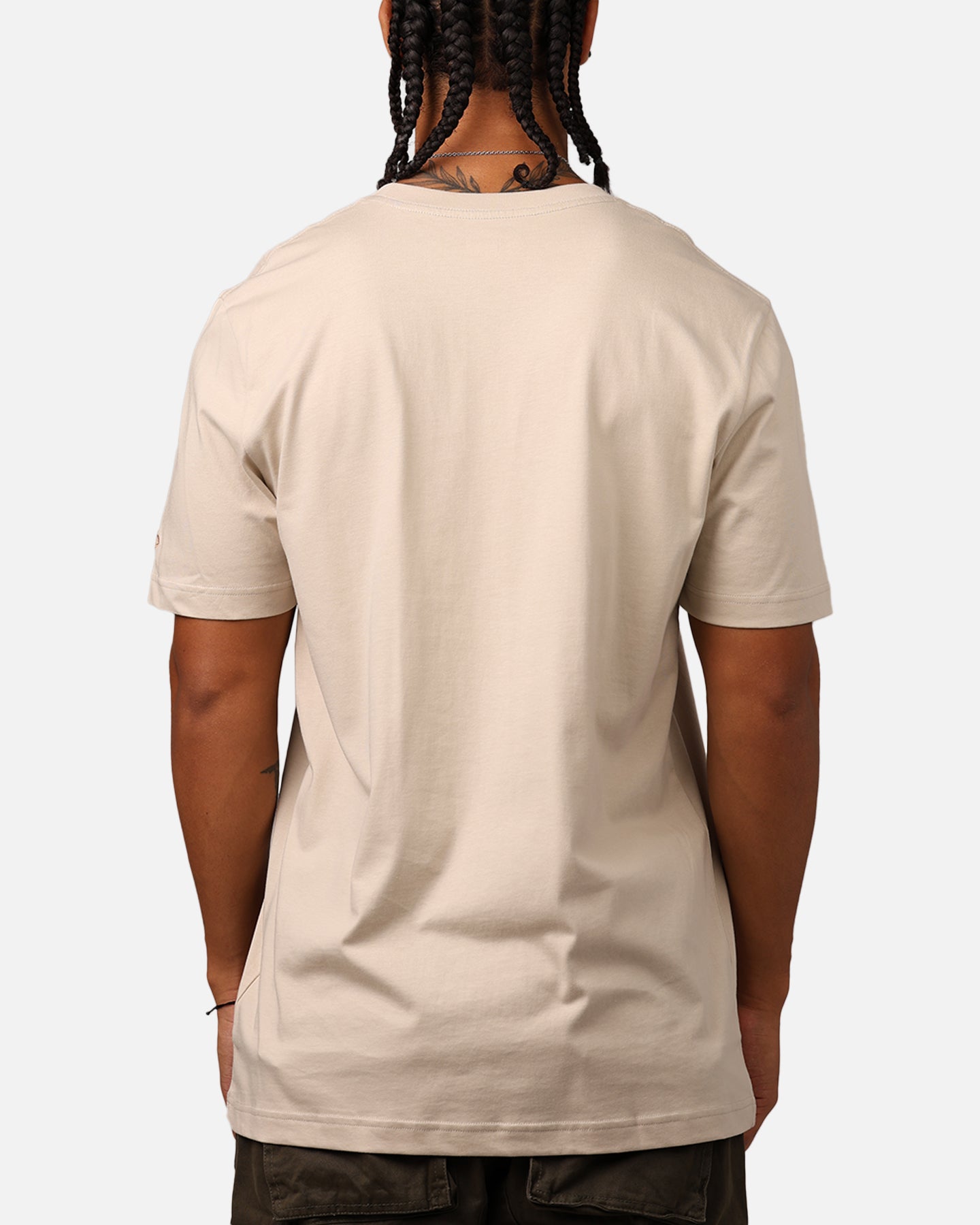 {product_title} - {shop_name}