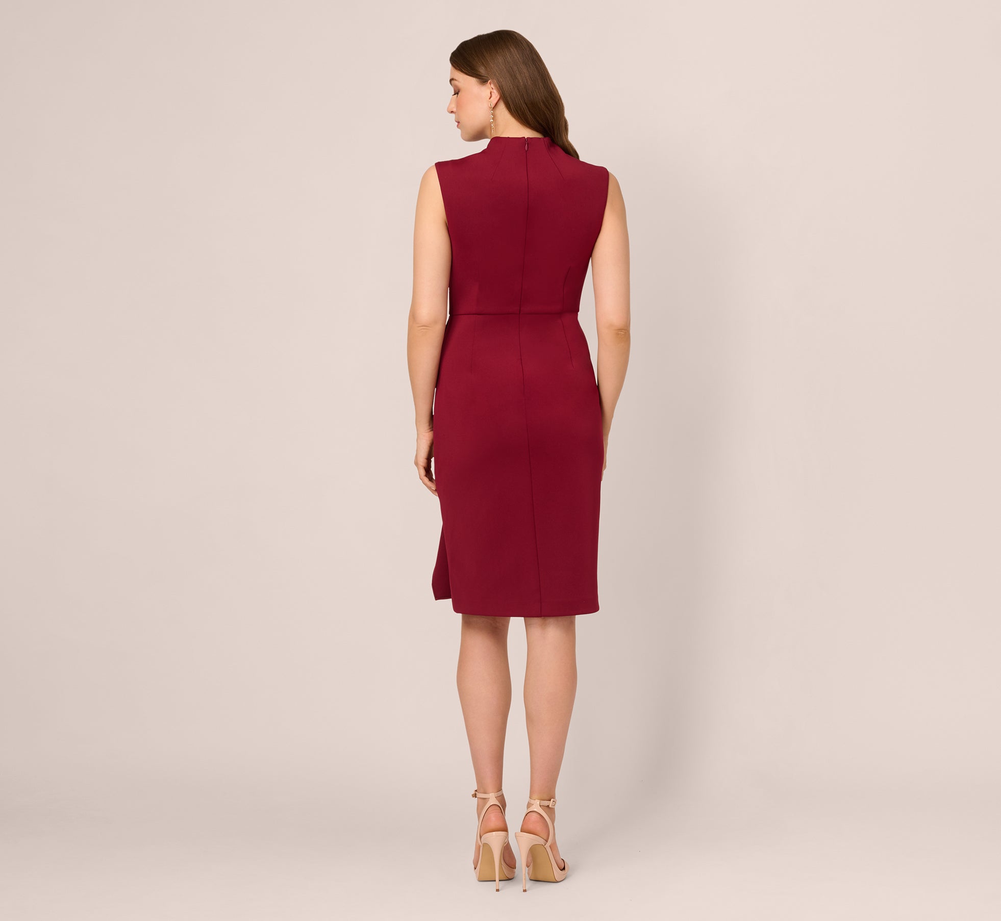 Sleeveless Queen Anne Sheath Dress In Crimson Haze、mySite、solidvoid