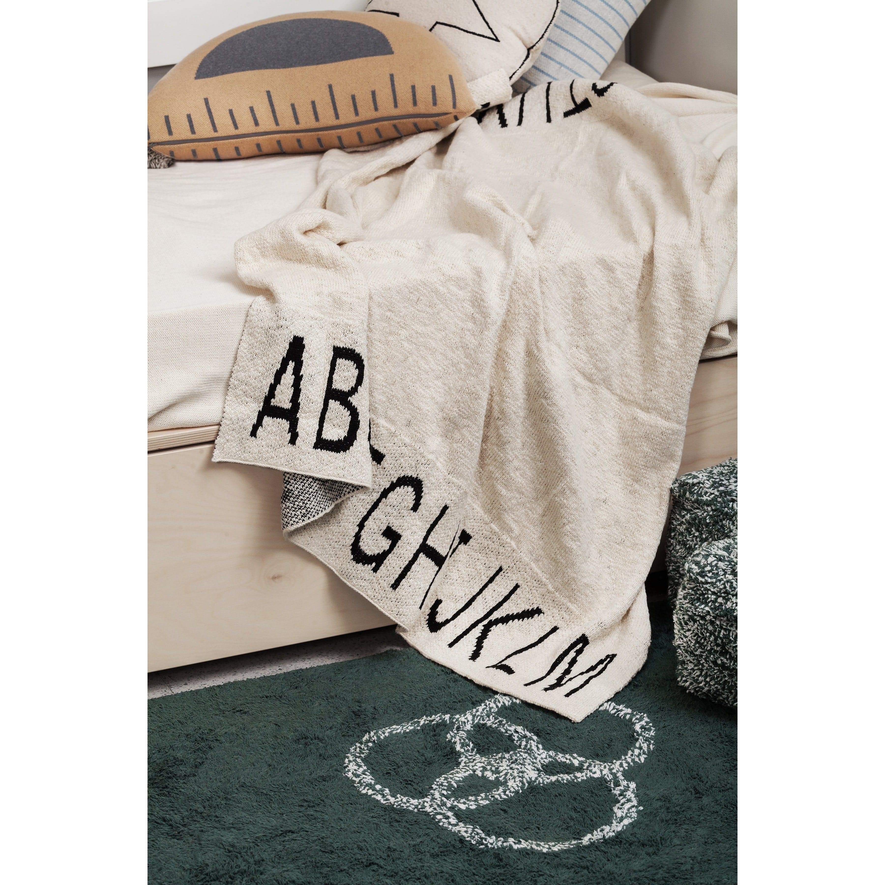 Ruler Knitted Cushion、mySite、gigharbornorthrealestate