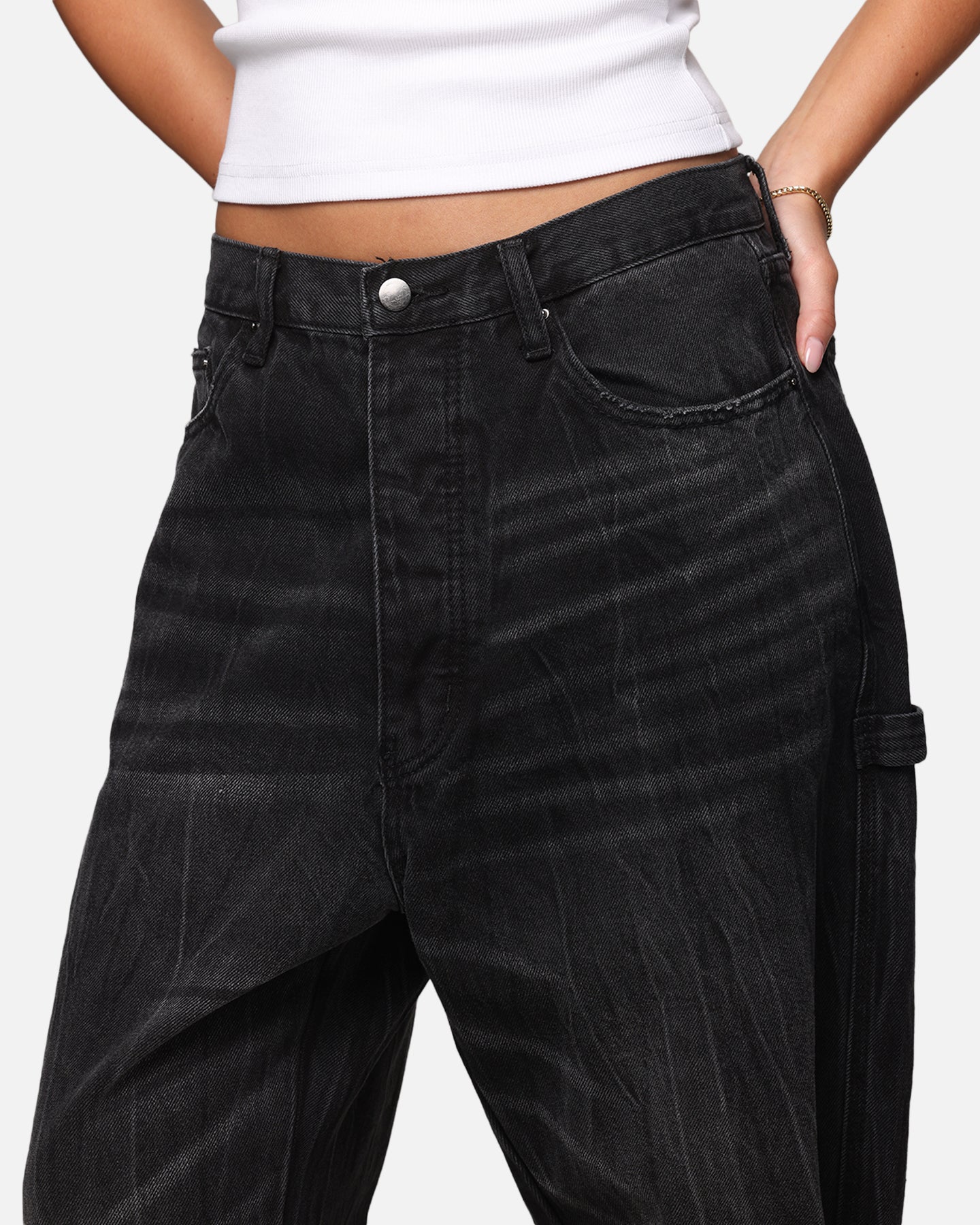 {product_title} - {shop_name}