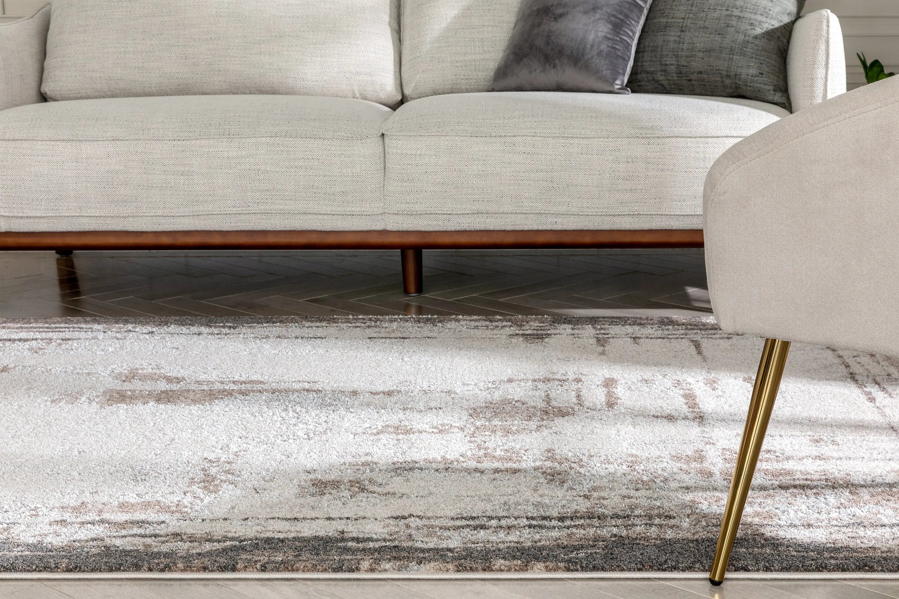 Francis Abstract Brushstroke Ivory Vintage Rug、mySite、gigharbornorthrealestate