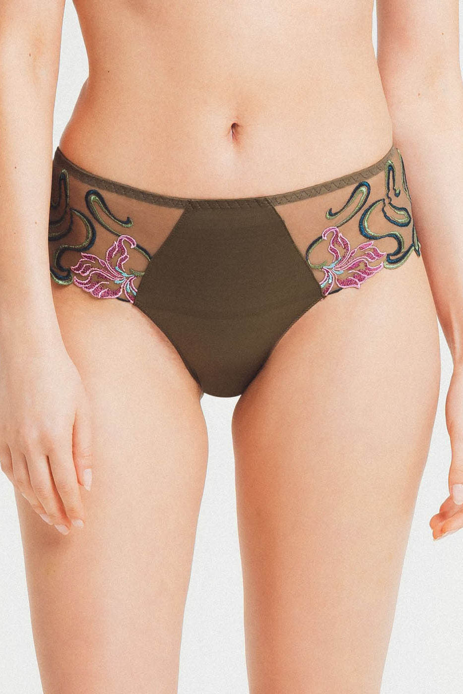  Louisa Bracq Horta Shorty、mySite、justintrudeaud