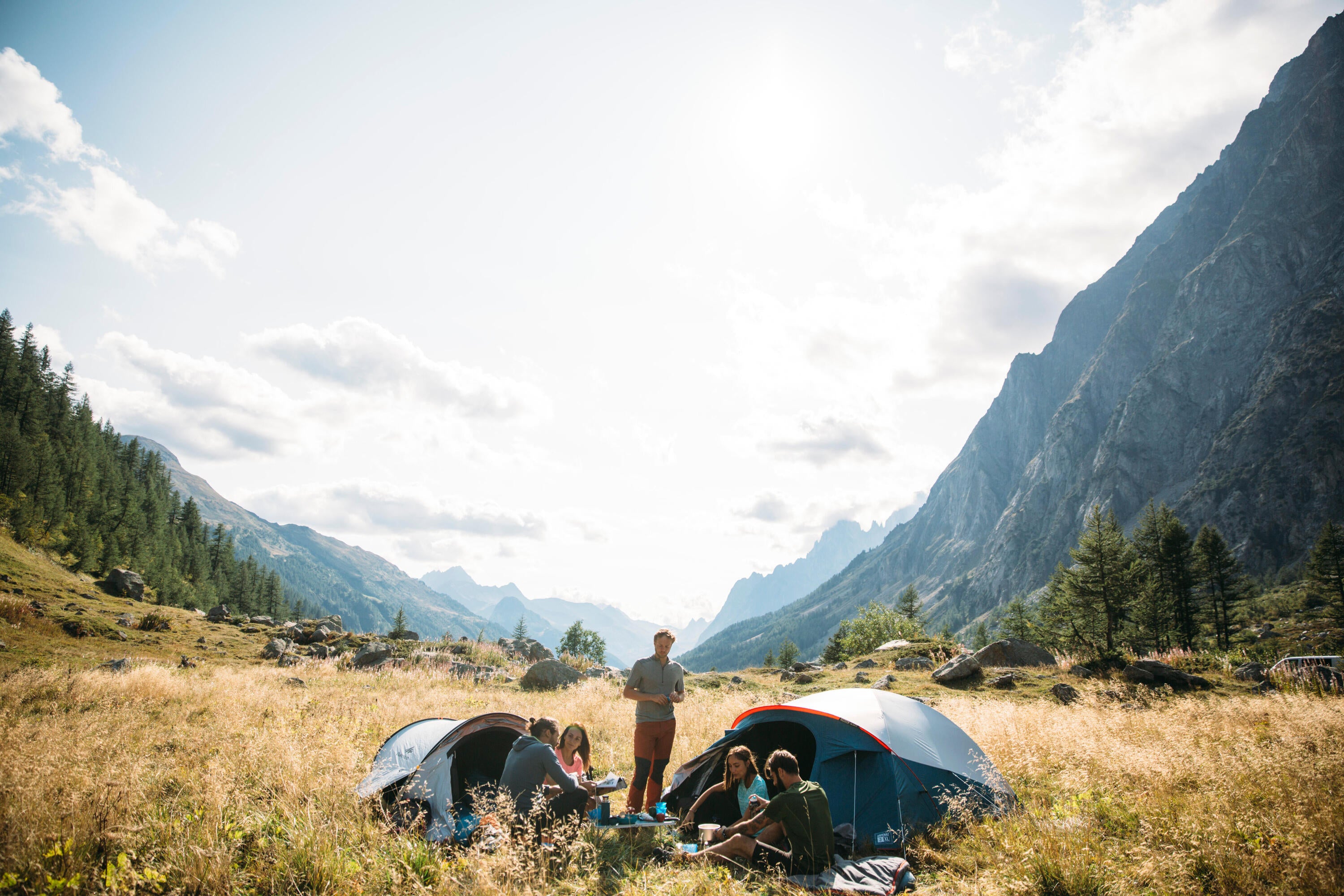 Quechua 2 Second Fresh & Black Waterproof Pop Up Camping Tent 2 Person