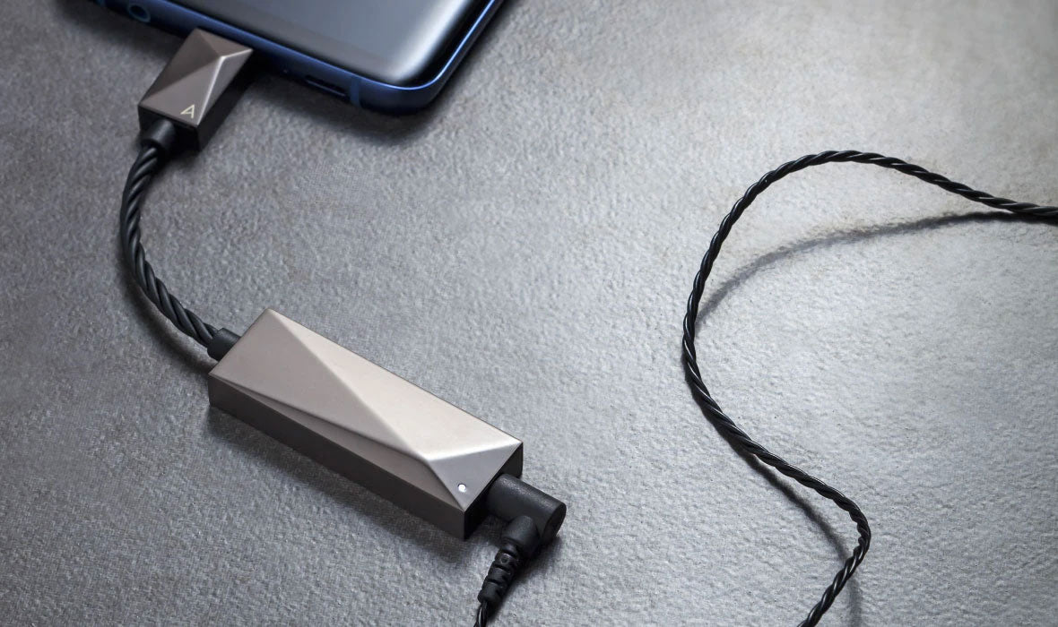 Headphone-Zone-Astell&Kern-PEE51