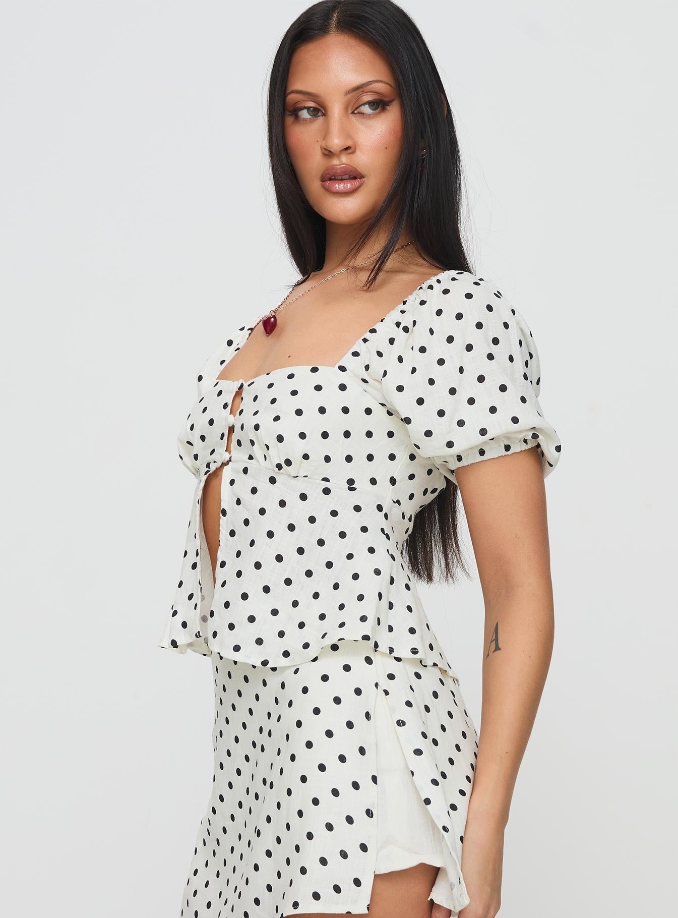 Passionfruit Linen Blend Top Cream/Black Polka Dot、mySite、solidvoid
