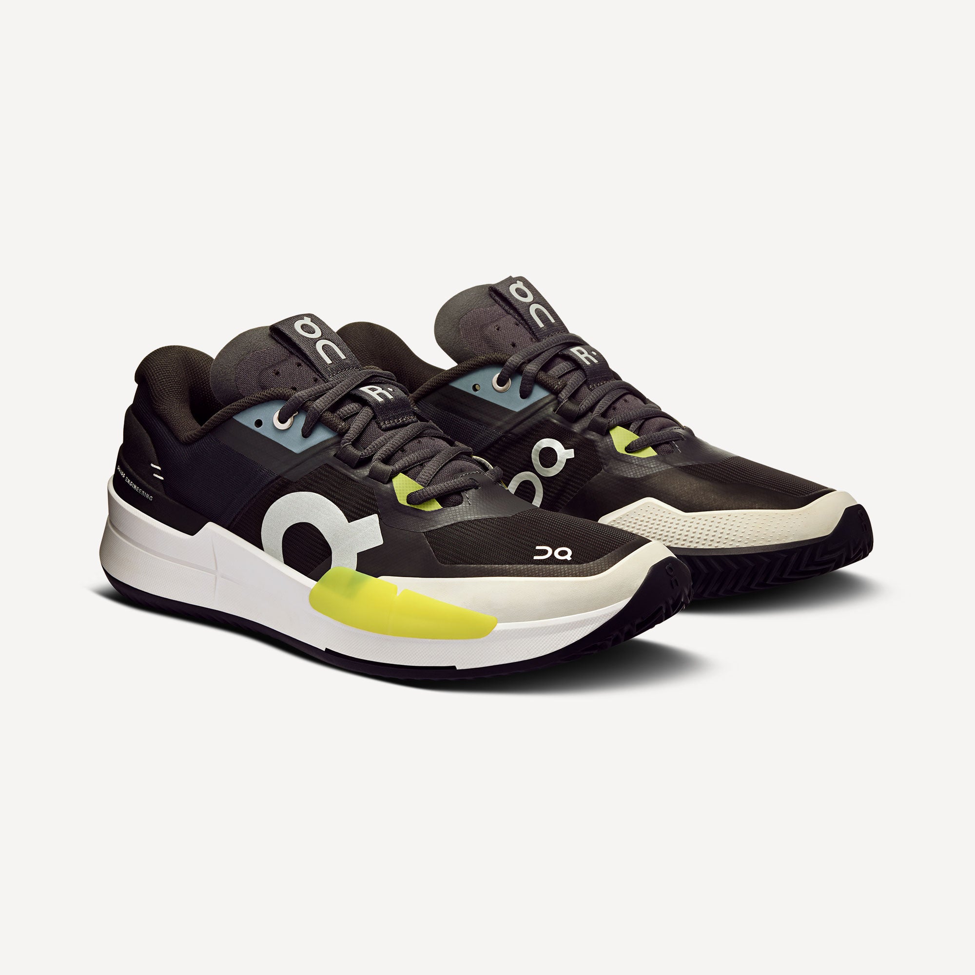 On The Roger Pro 2 Men's Clay Court Tennis Shoes