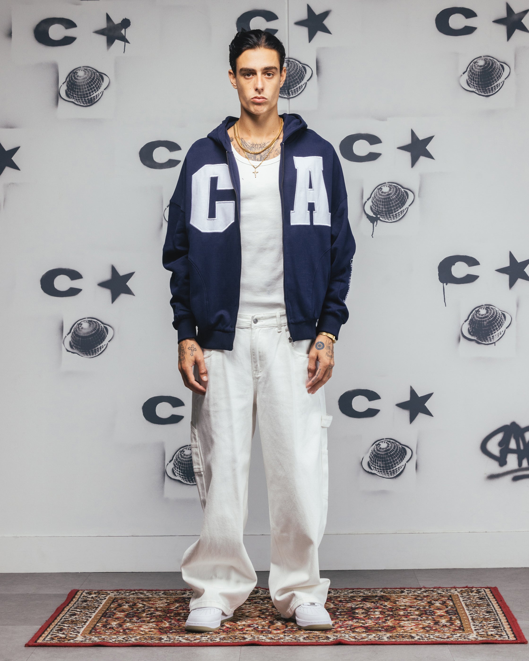 {product_title} - {shop_name}