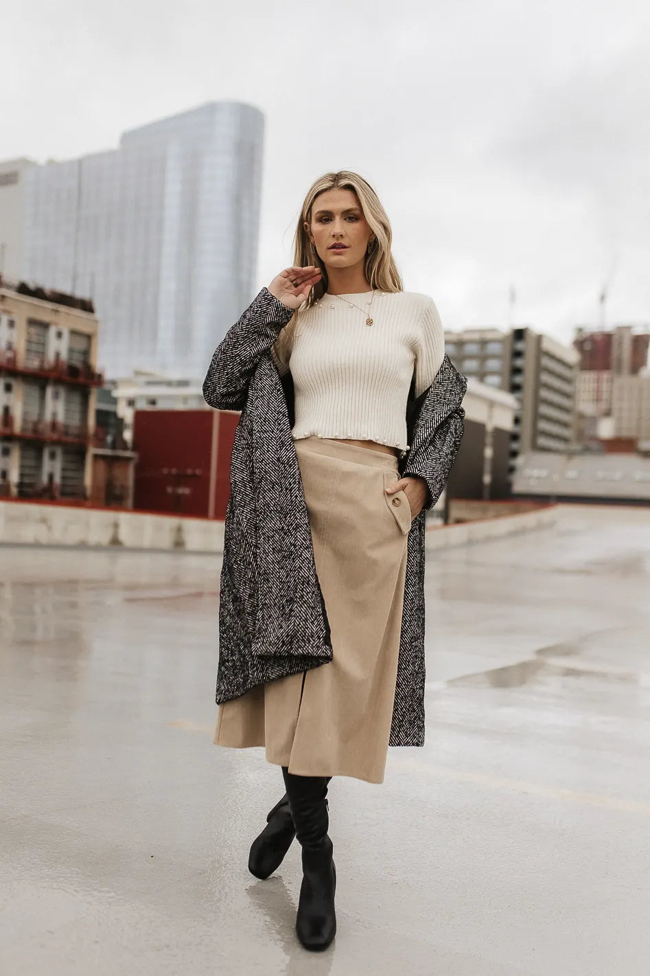 {product_title} - {shop_name}