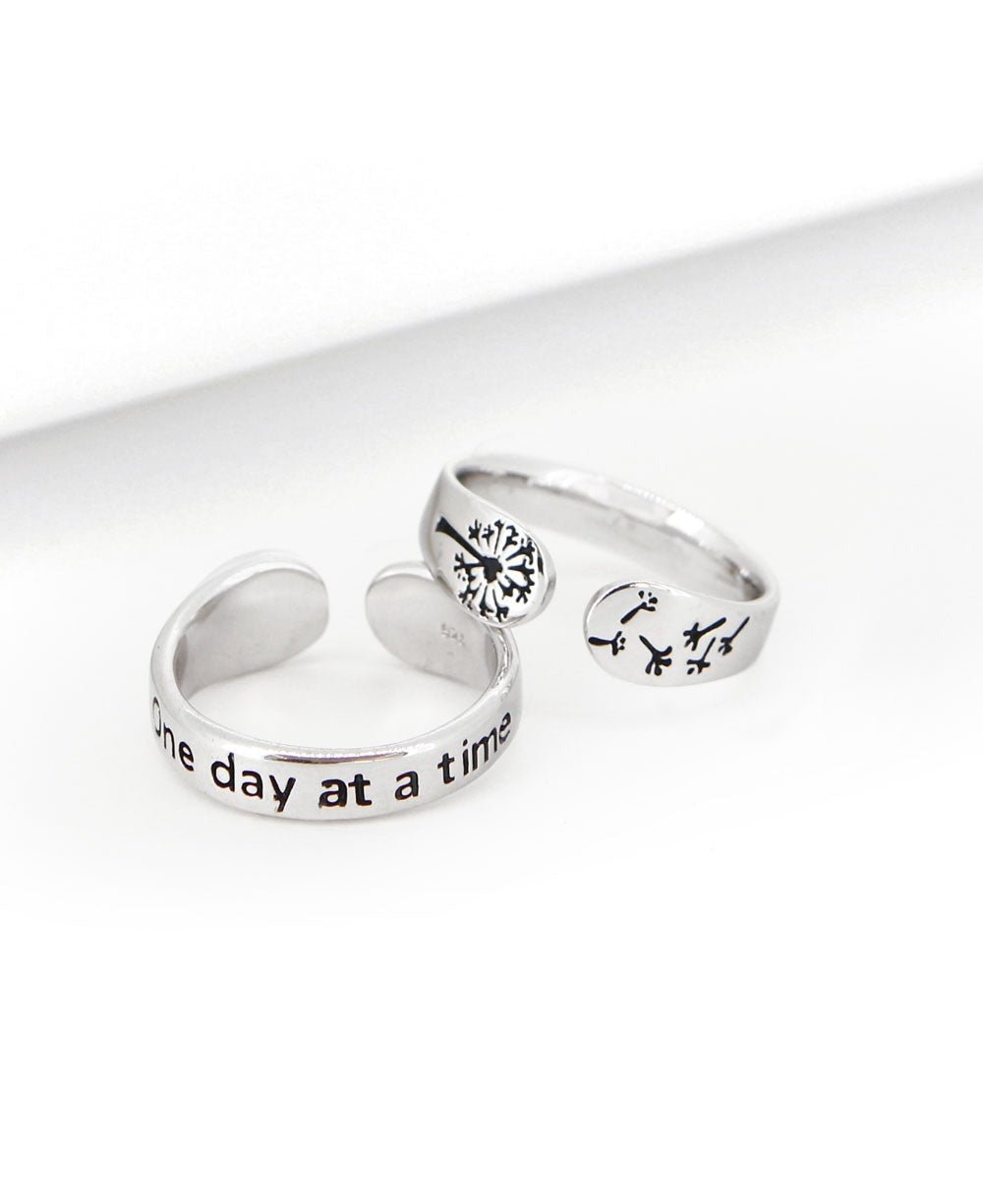 One Day at a Time Sterling Silver Adjustable Inspirational Ring、mySite、topwebapps