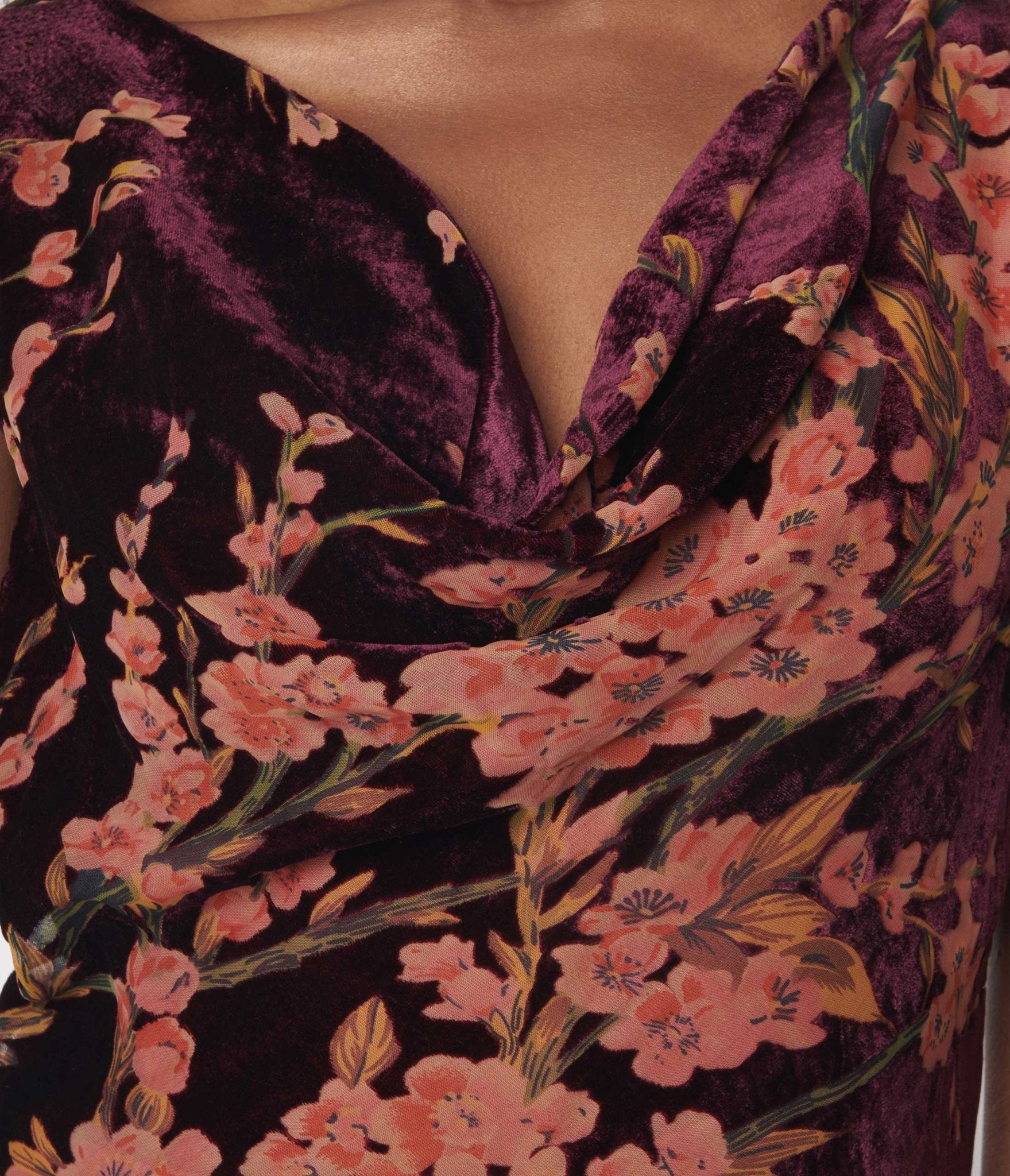 {product_title} - {shop_name}