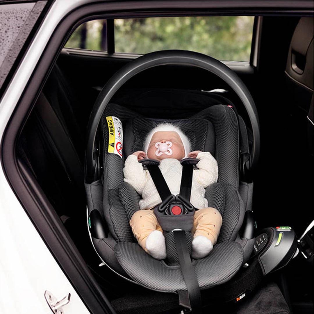  Besafe Go Beyond Car Seat - Black SoftBreeze、mySite、merchandisen