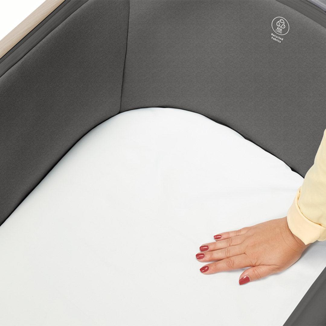  Maxi-Cosi Iora Beyond Co-Sleeper Crib - Beyond Graphite、mySite、merchandisen