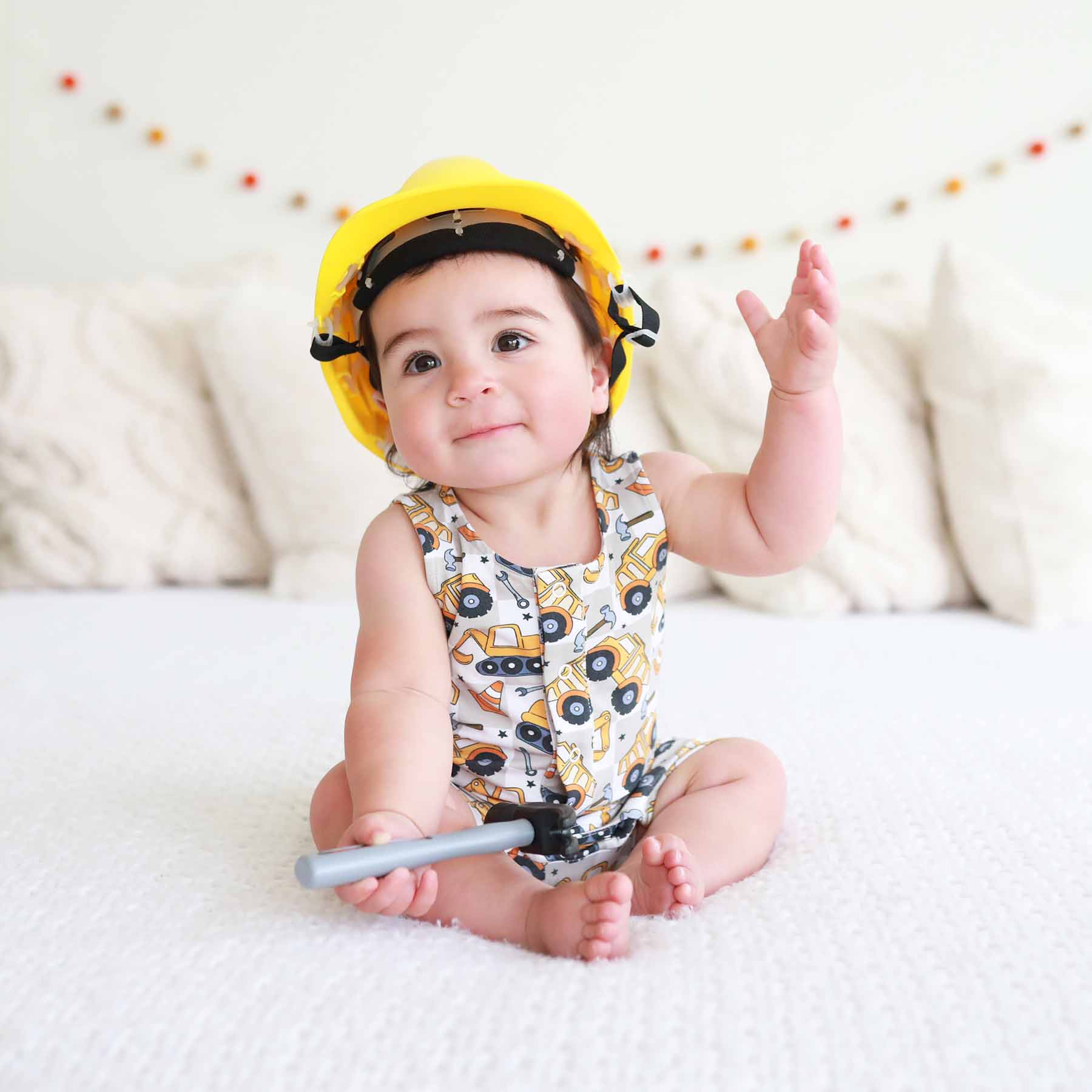  Sleeveless Snap Romper | Under Construction、mySite、layawaytickets