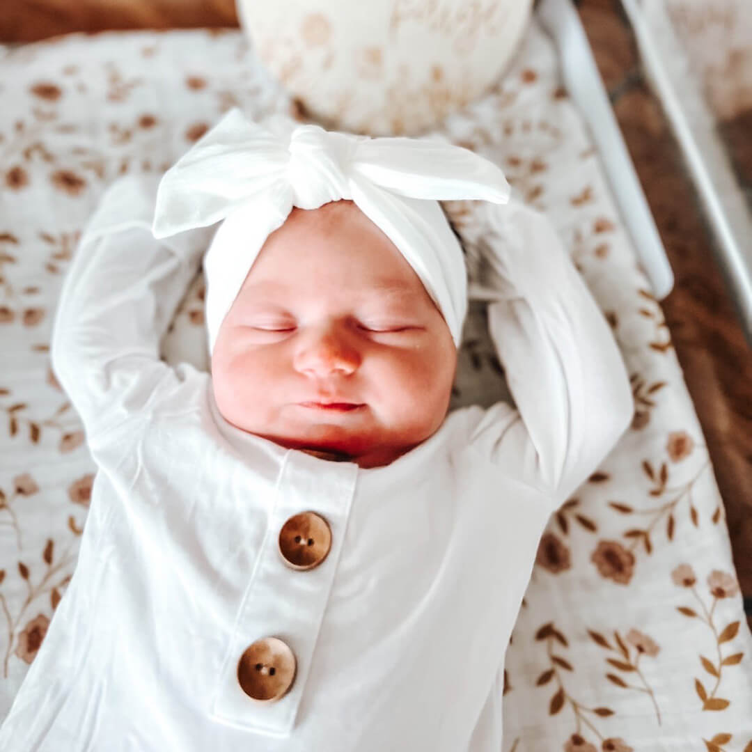  Solid White Bamboo Baby Knot Gown & Hat、mySite、layawaytickets