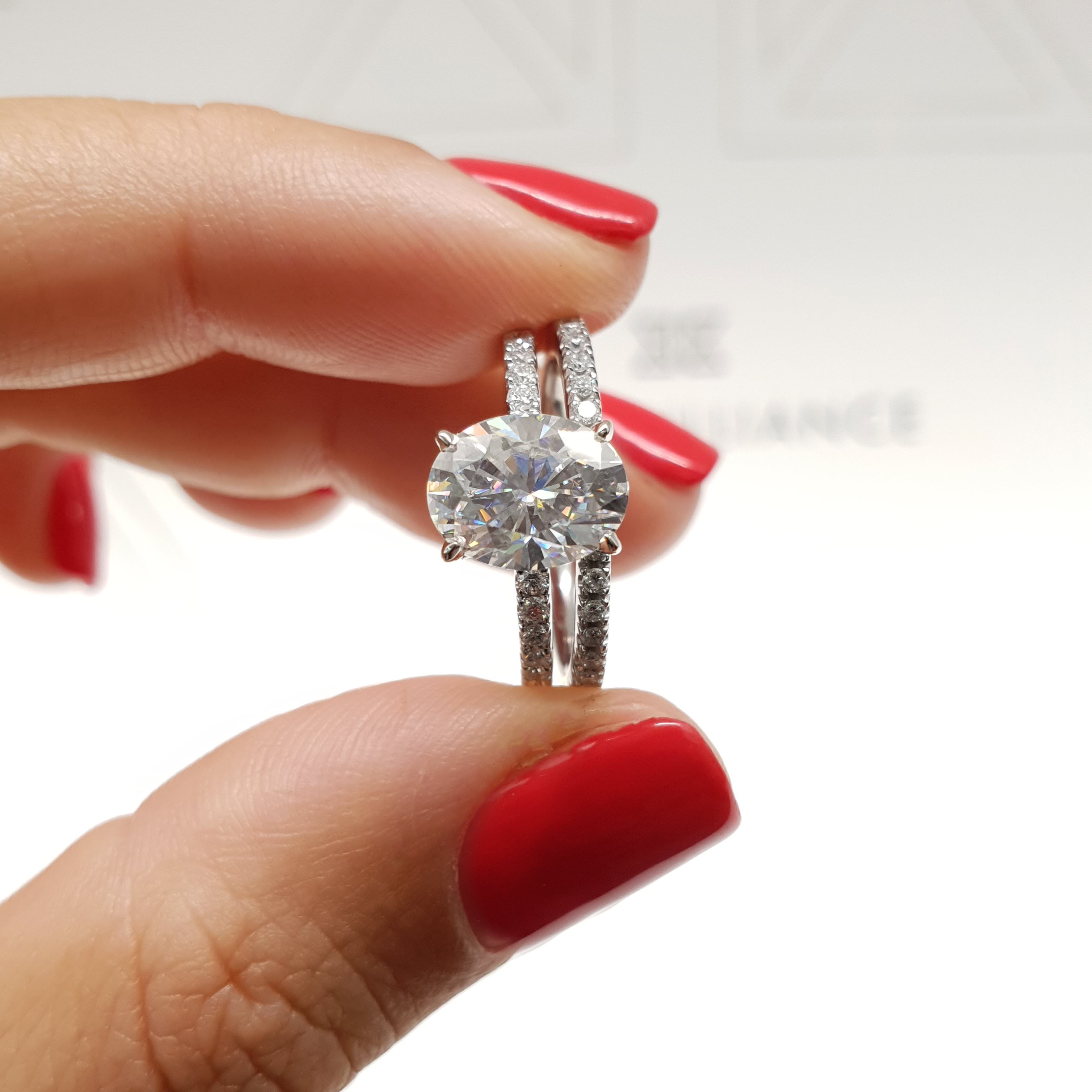 Lucy Moissanite & Diamonds Bridal Set -14K White Gold、mySite、hinf8tx79