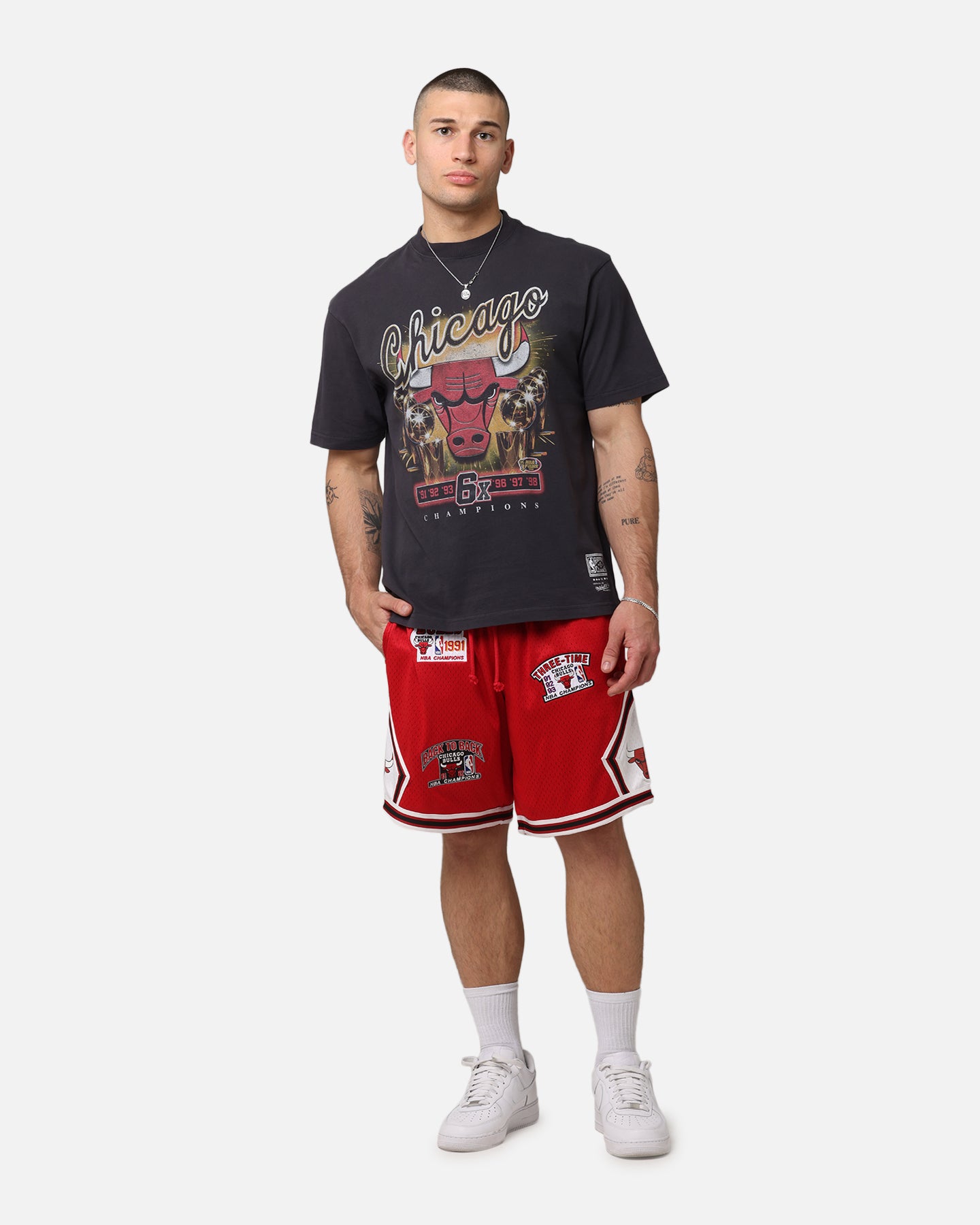 Mitchell & Ness Chicago Bulls 'UNC To Chicago' Champions Shorts Red、mySite、zt4zffjzw