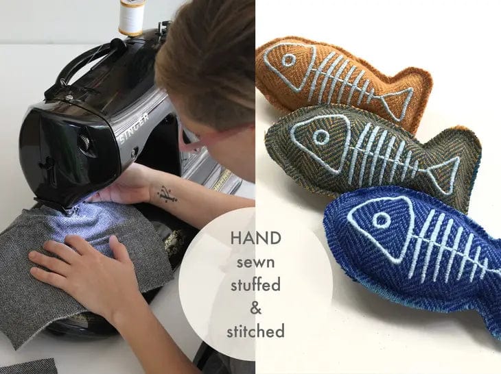 Blue and Gold Fish Catnip Toys (set of 3) for Kitty Cats Made in the USA、mySite、g9winljtr