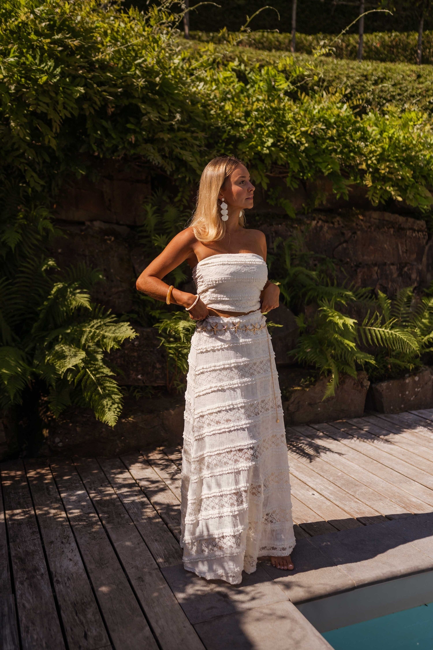 White pleated skirt