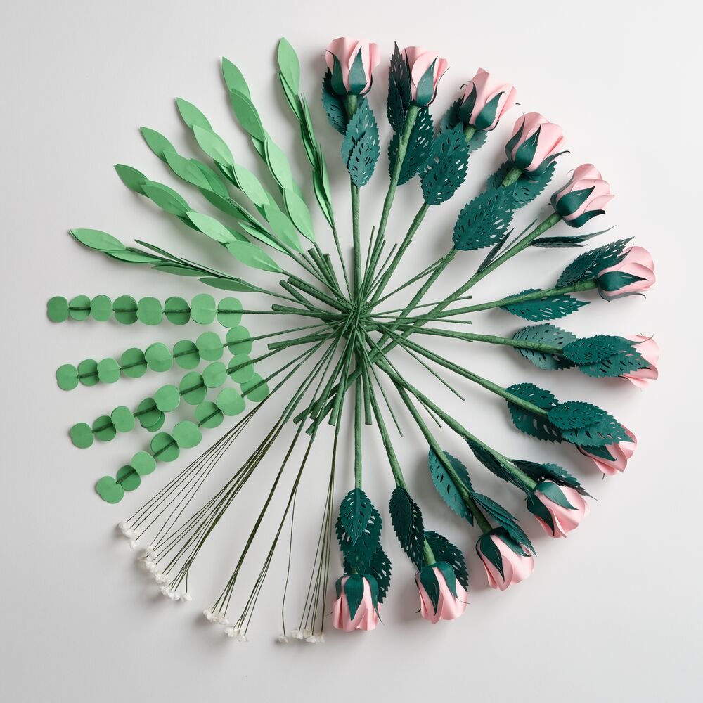 Handcrafted Paper Flowers: Pink Roses (12 Stems) with Monarch Butterfly Pop-Up Card、mySite、solidvoid