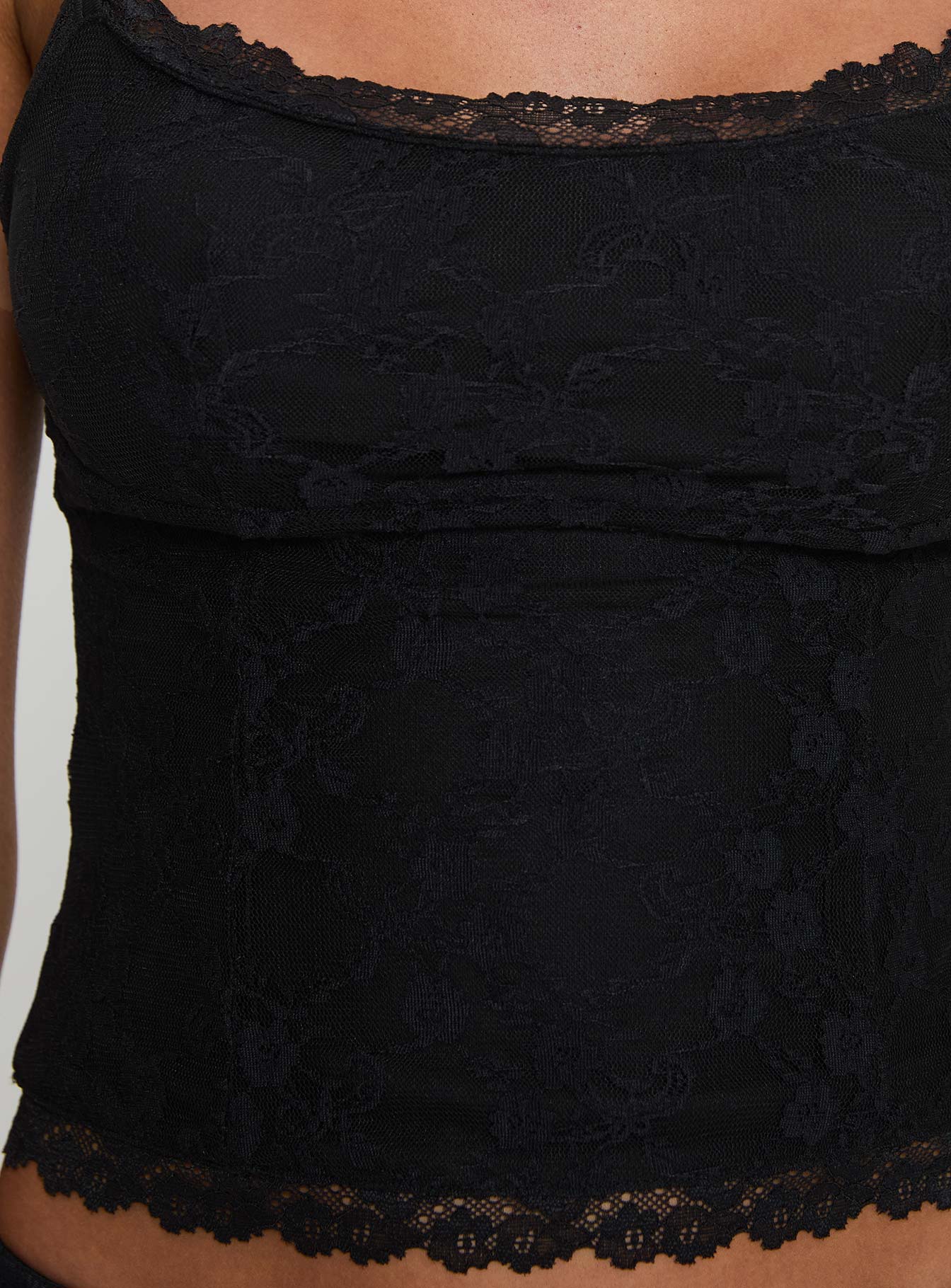 Zachariah Cami Top Black、mySite、solidvoid