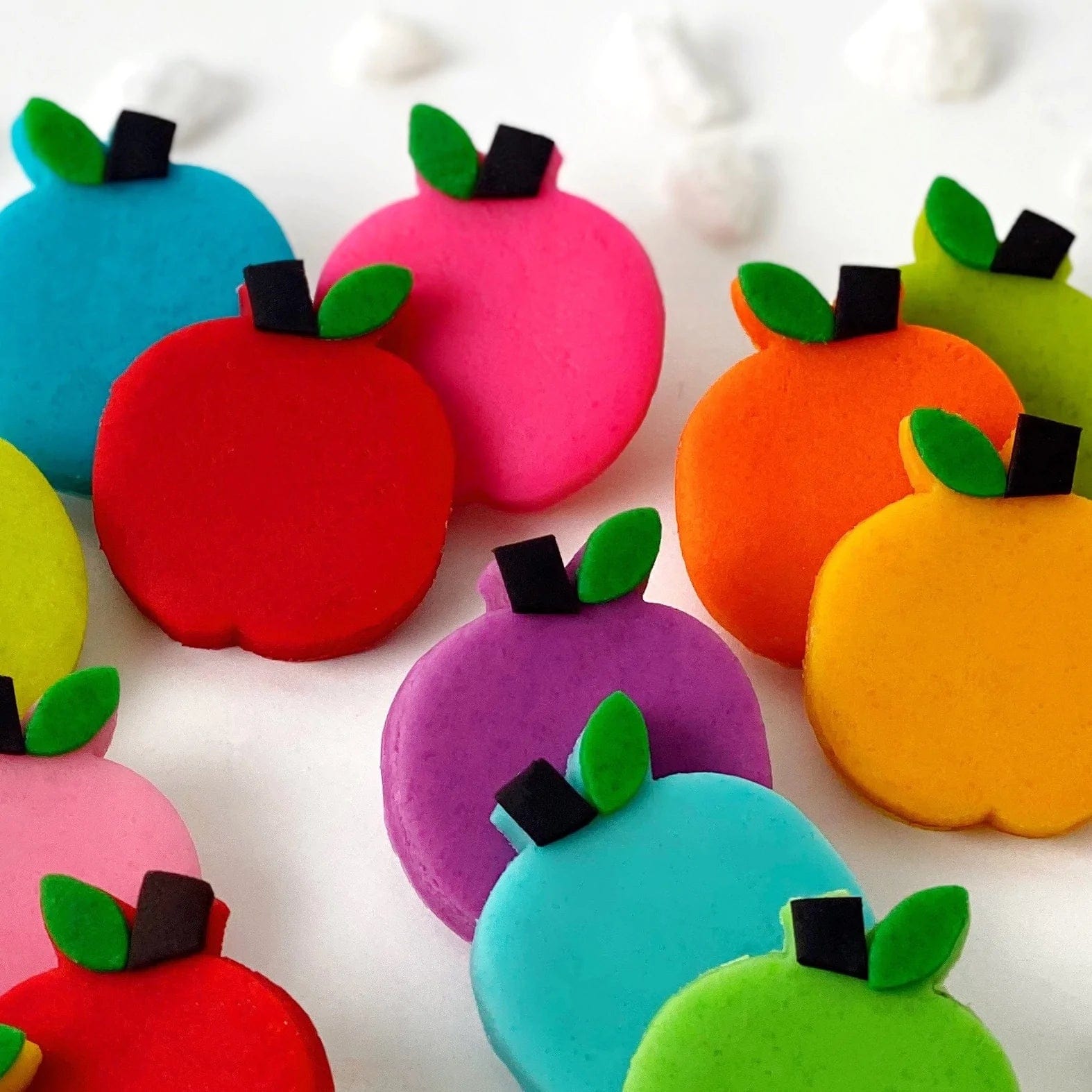 Marzipan Rosh Hashanah Rainbow Apple Tiles、mySite、topwebapps