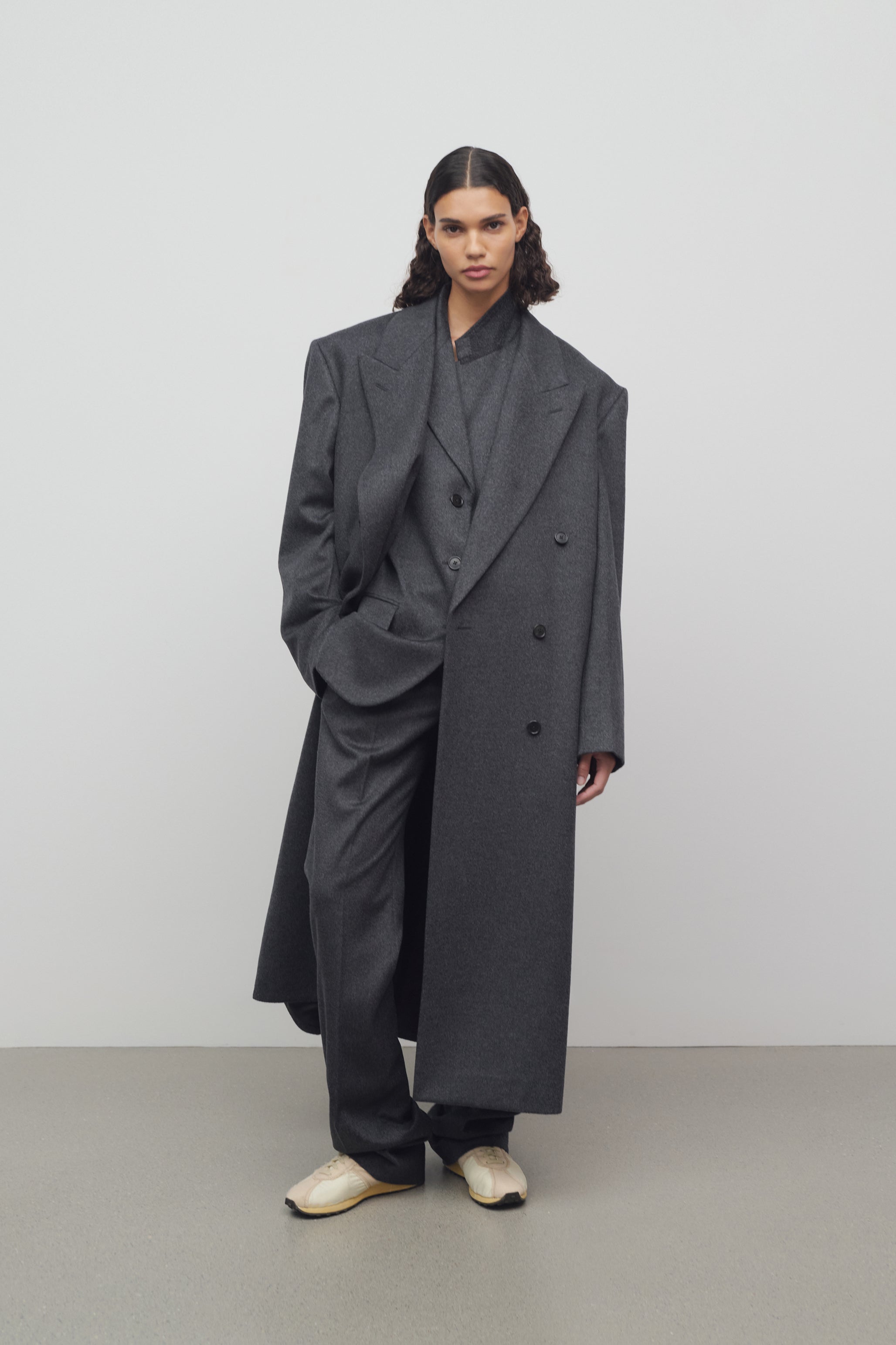 Selvie Pant in Cashmere、mySite、aoinhome