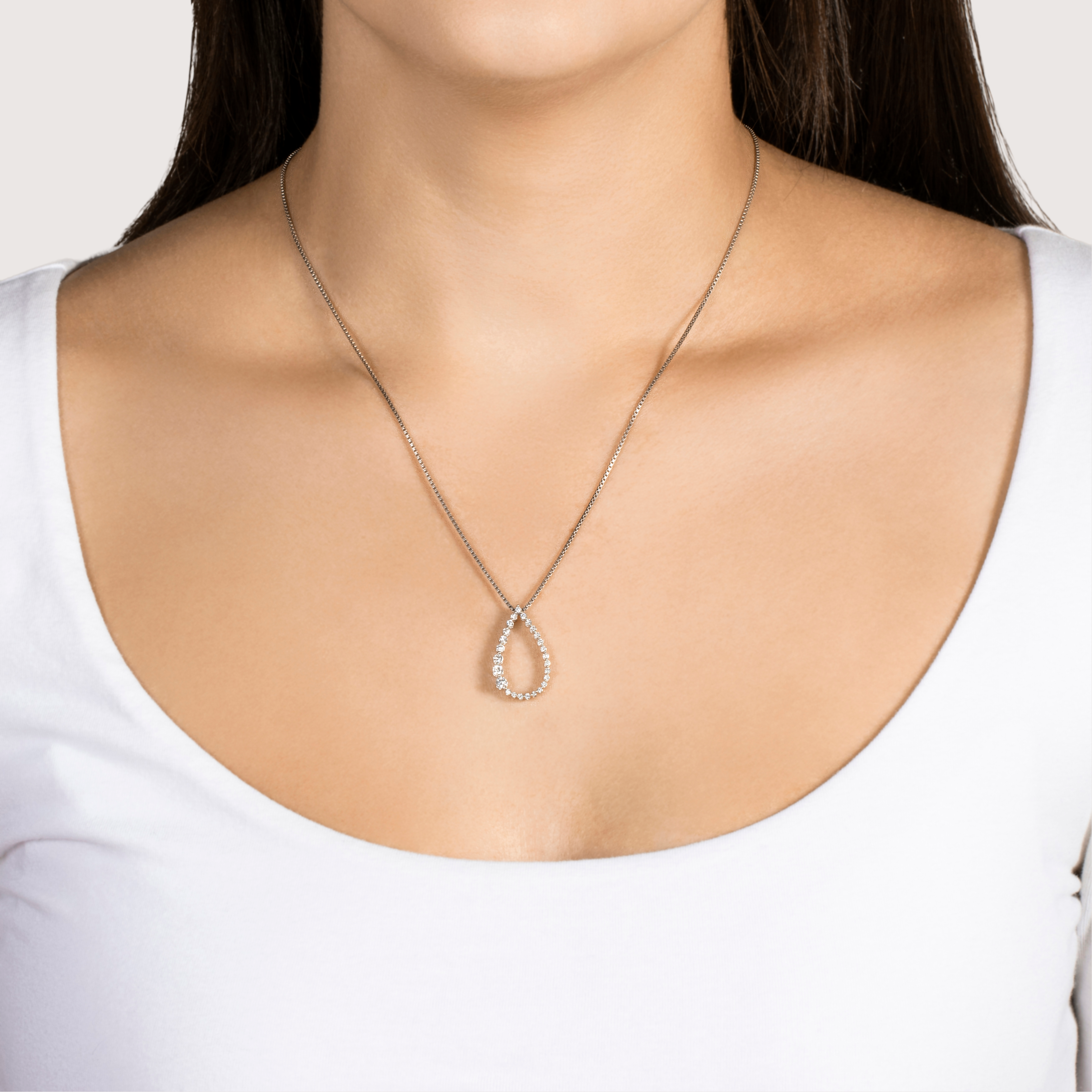 Vintage 14k White Gold .50cttw Diamond Graduated Teardrop Pendant、mySite、hinf8tx79