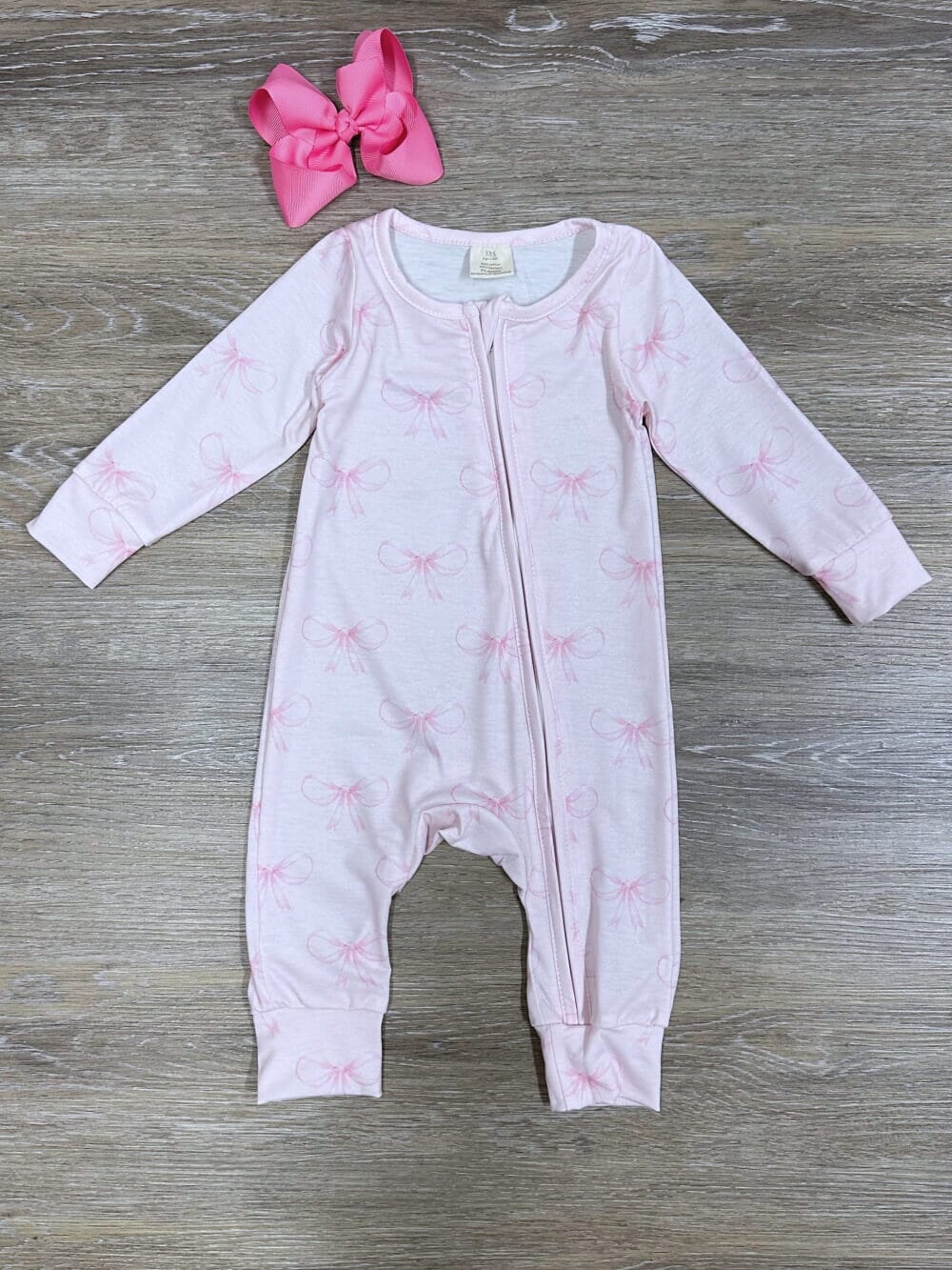 Pretty Pink Bows Light Pink Zip Up Baby Romper、mySite、camillekostekn