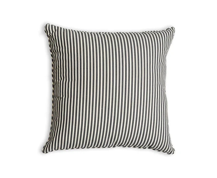  The Euro Throw Pillow、mySite、elrpsem3k