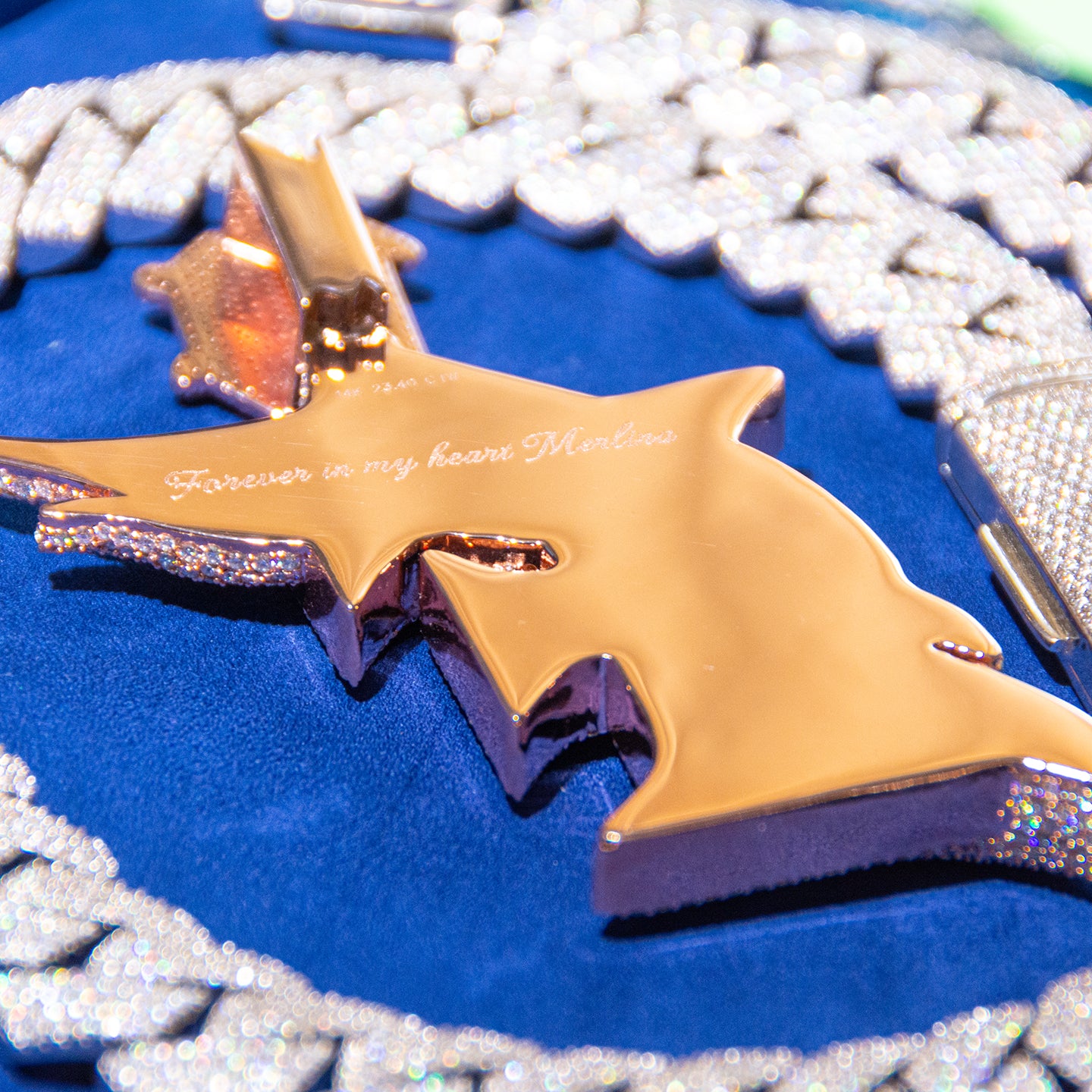 F Custom Moissanite Fish Pendant 14K Gold、mySite、hinf8tx79