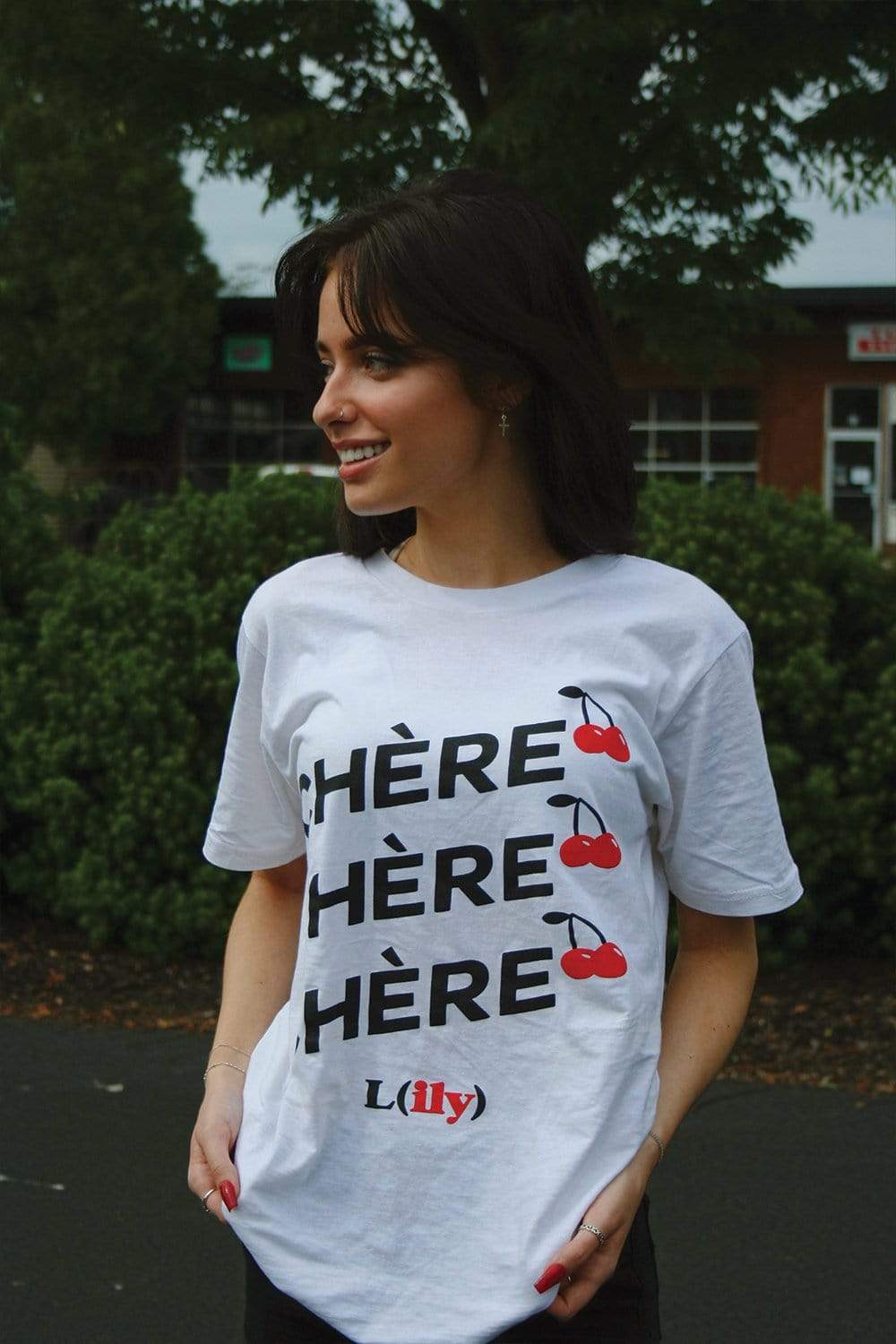 {product_title} - {shop_name}