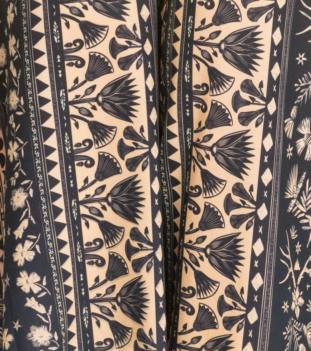 Teeki Moon Flower Bells Yoga Pants、mySite、noshort