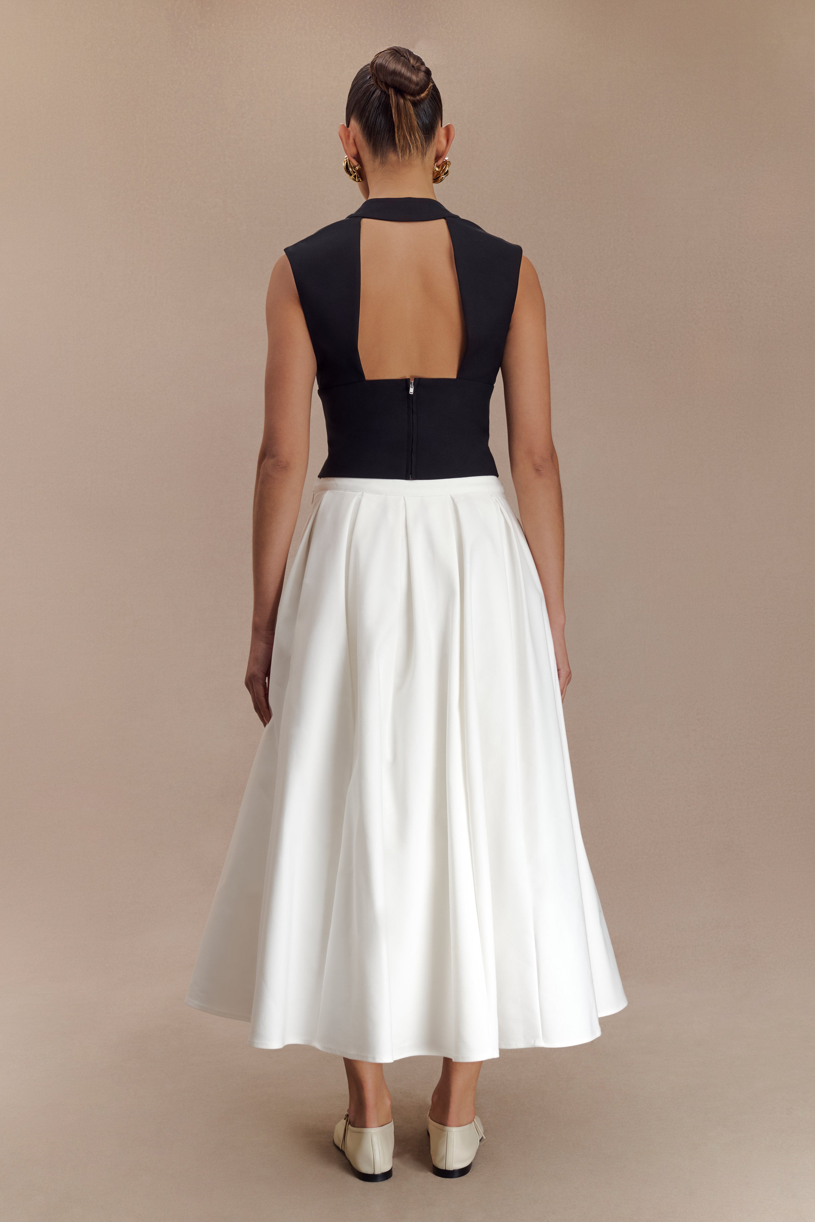 Jemima Sleeveless Cross Over Top - Black、mySite、solidvoid