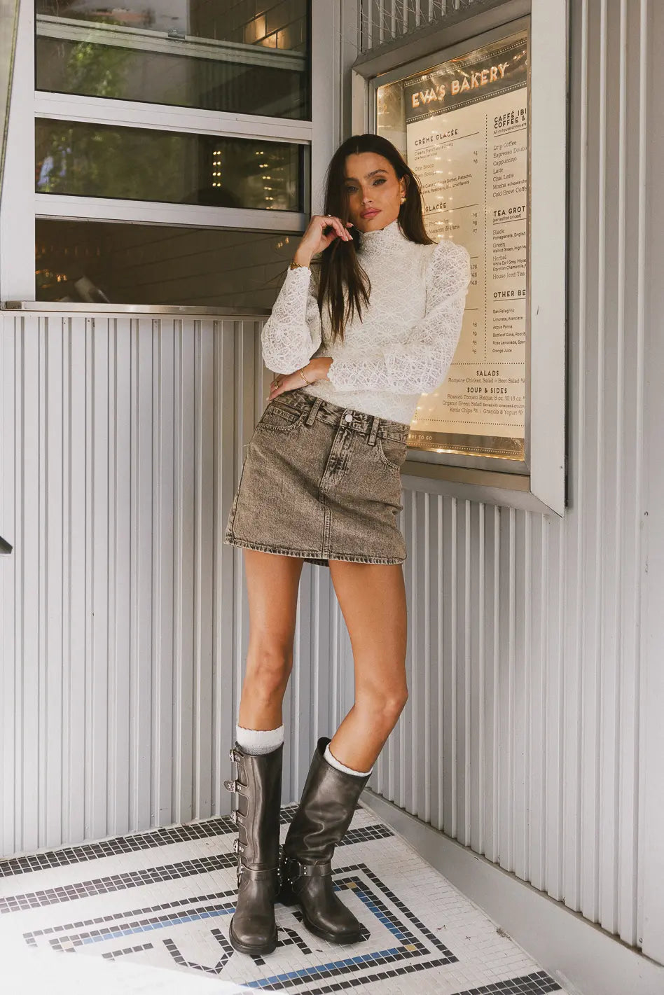 {product_title} - {shop_name}