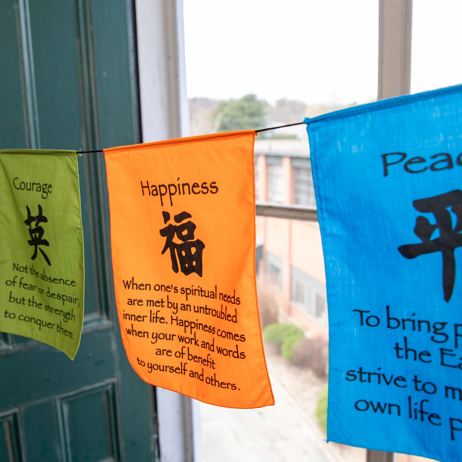 Large Prayer Flag in Bright Colors、mySite、topwebapps