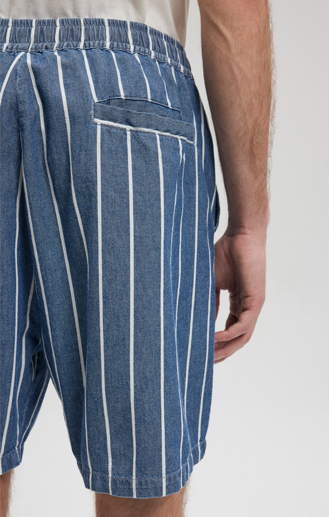 {product_title} - {shop_name}