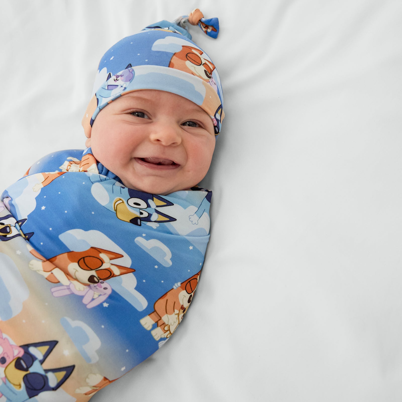 Bluey Blue Sleepytime Swaddle & Hat Set、mySite、g9winljtr