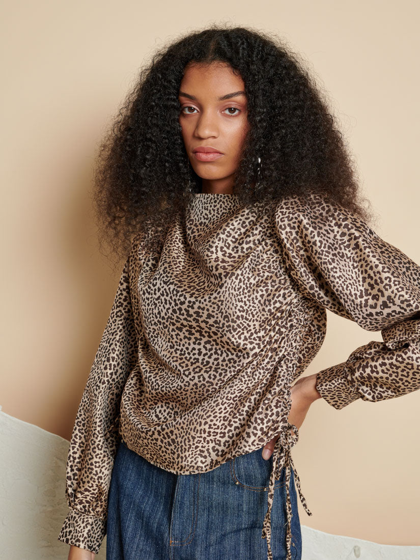 {product_title} - {shop_name}