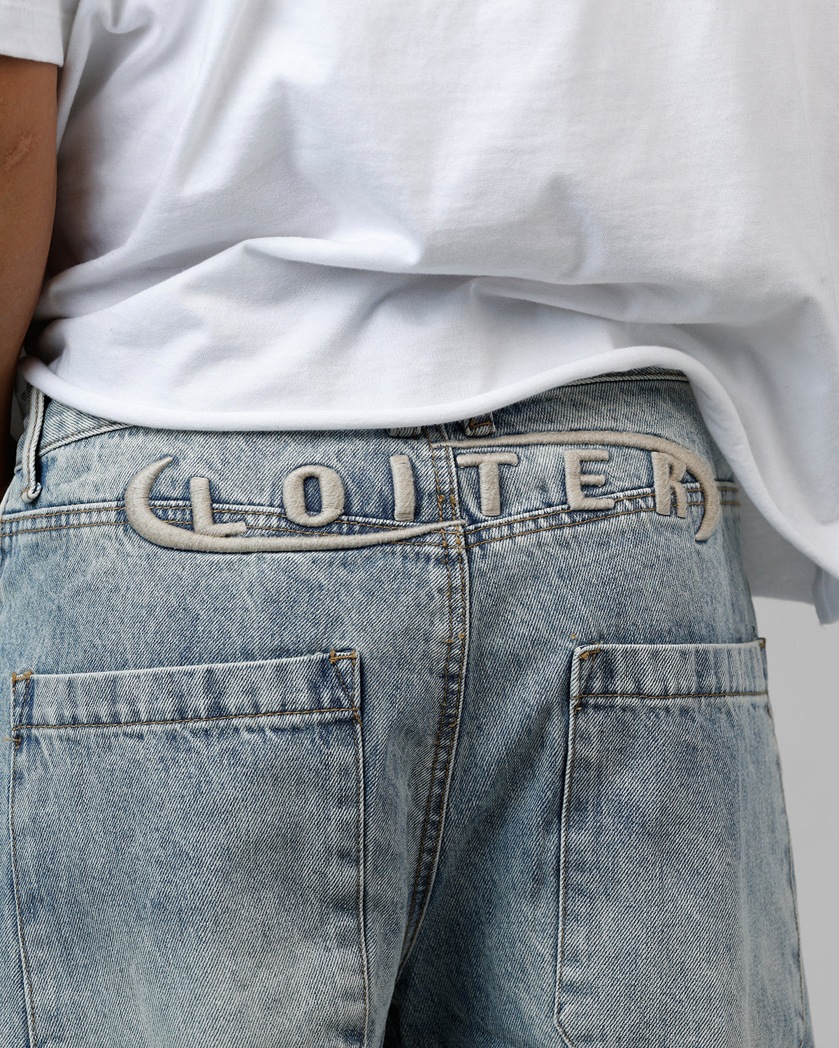 {product_title} - {shop_name}