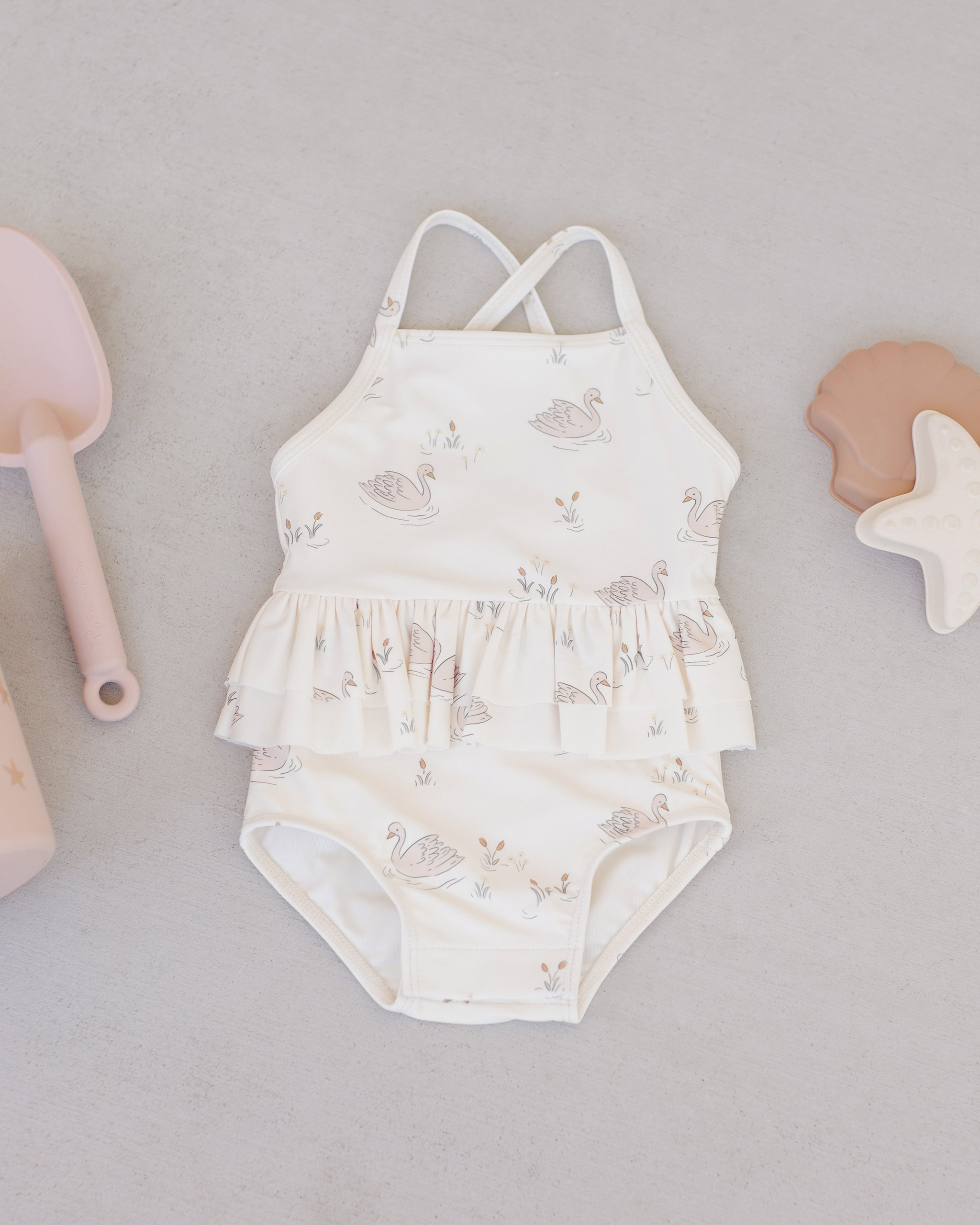  Ruffled One-Piece Swimsuit || Swans、mySite、layawaytickets