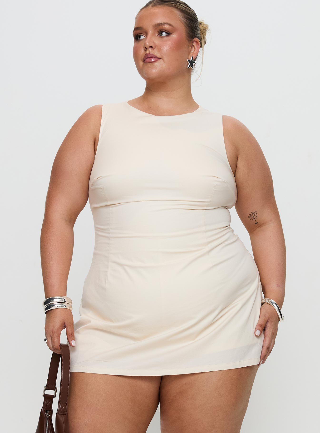 Yumiko Romper Cream Curve、mySite、solidvoid