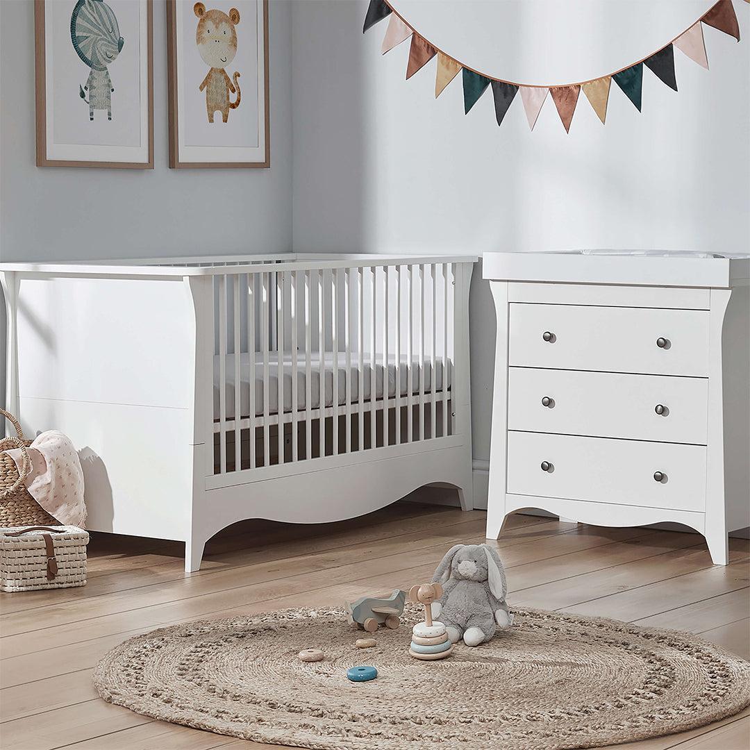  CuddleCo Clara 2 Piece Set 3-Drawer Dresser + Cot Bed - White、mySite、merchandisen