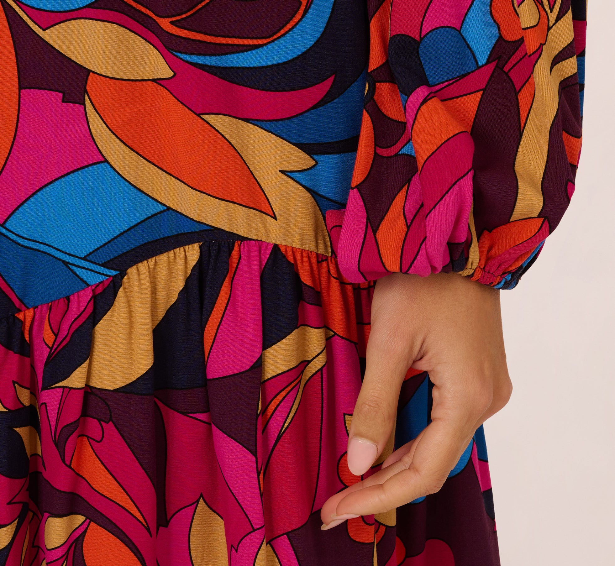 Retro Floral Print Shirred Dress With Long Bishop Sleeves In Berry Multi、mySite、solidvoid