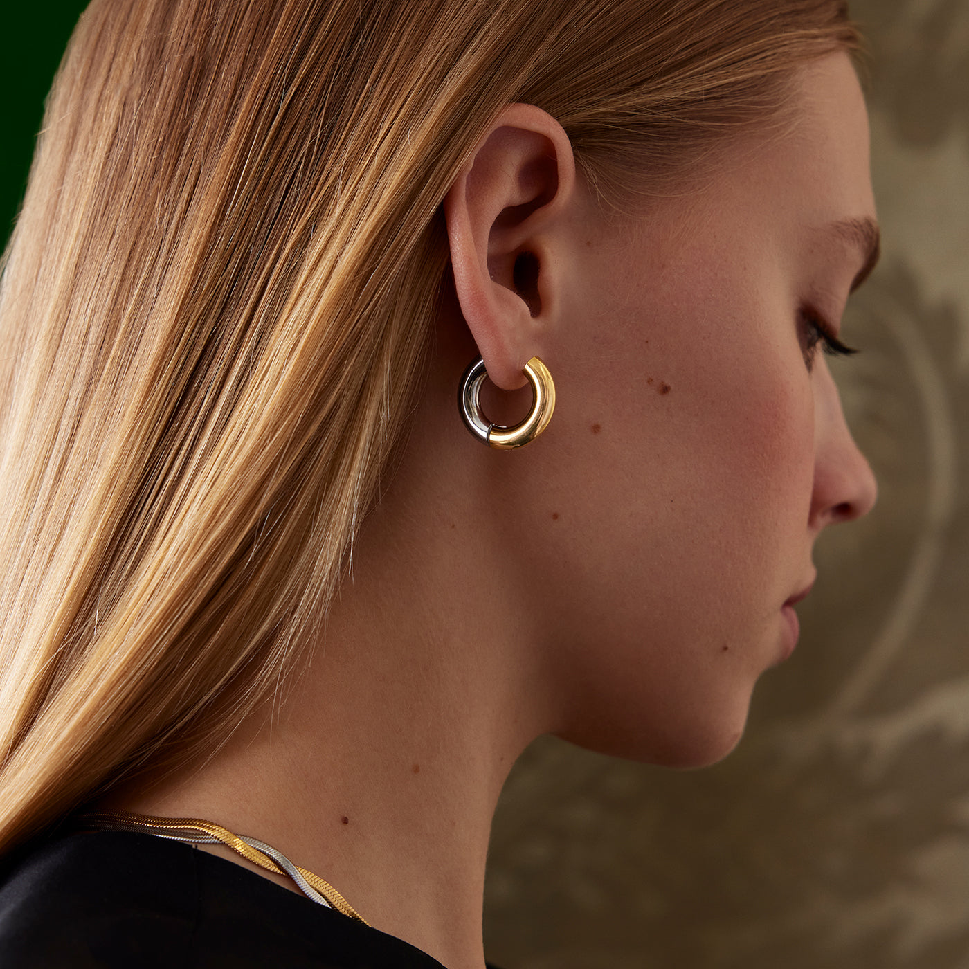 Élevé Hoop Earrings, Two-Tone、mySite、botmansion