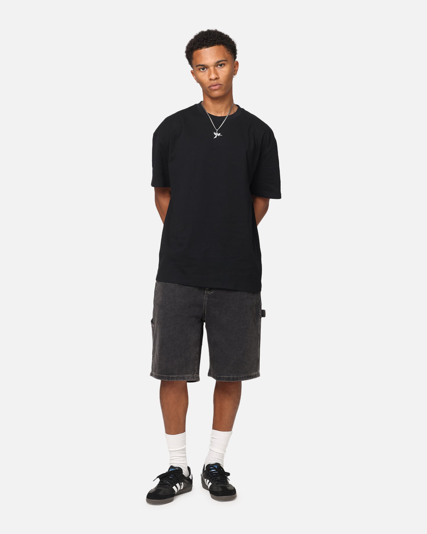 {product_title} - {shop_name}