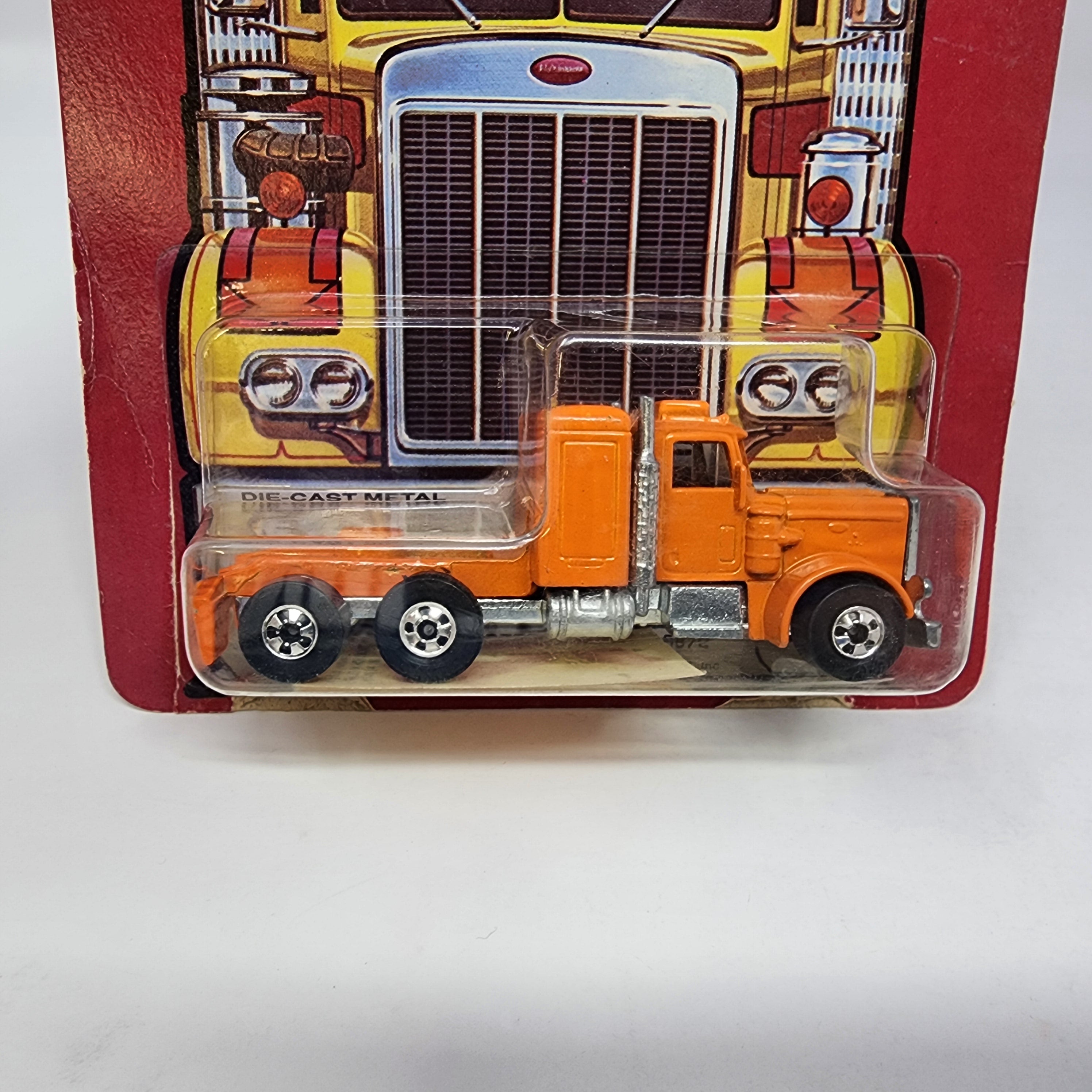 Peterbilt No 5672 * Orange * 1982 Hot Wheels Hong Kong Steering Rigs、mySite、hgirdovlk