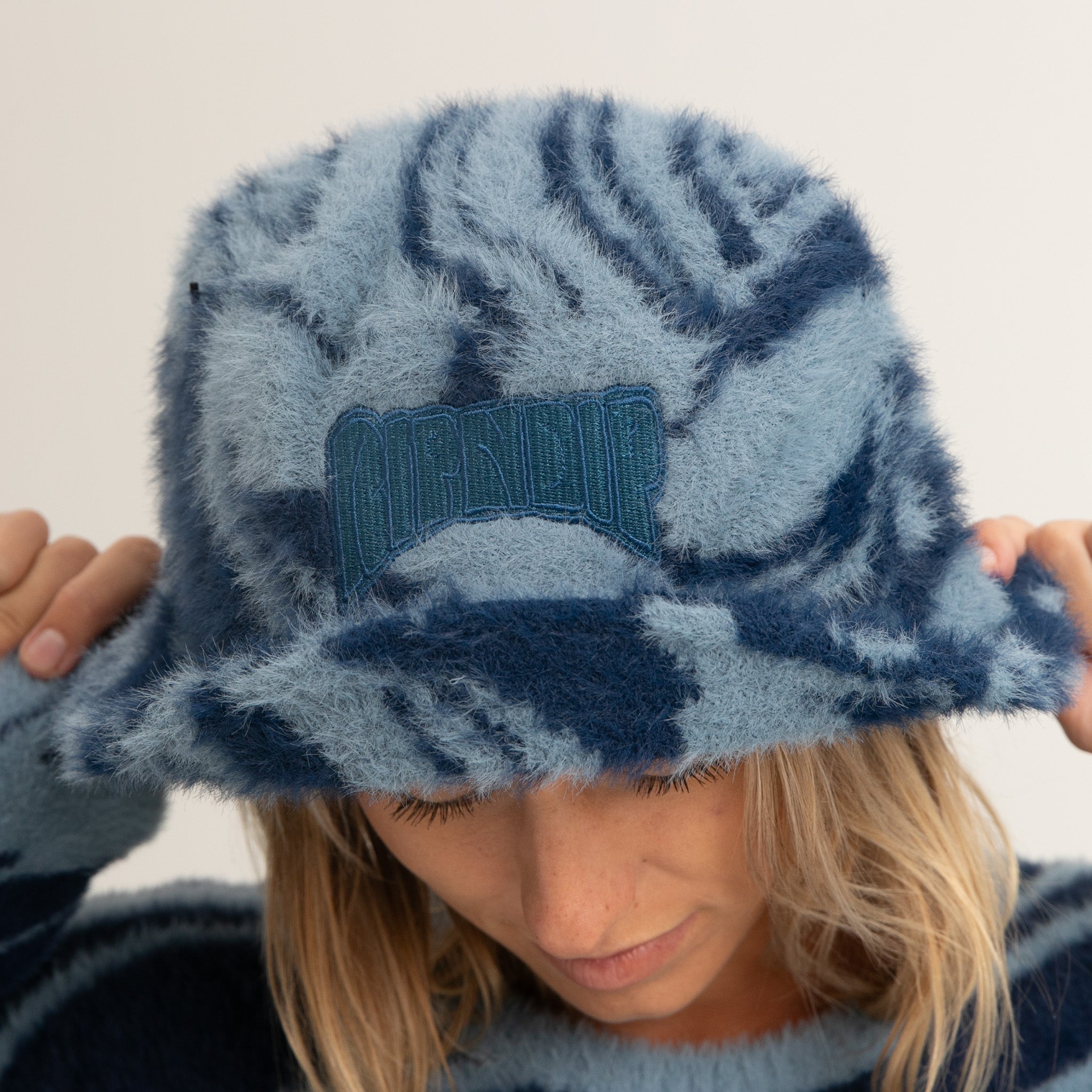  Psychedelic Faux Mohair Bucket Hat (Dark Slate)、mySite、merchandisen