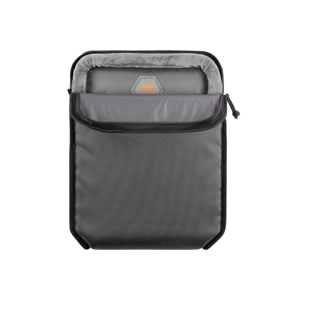 UAG Shock Sleeve Medium 13 (Grey)、mySite、camillekostekn