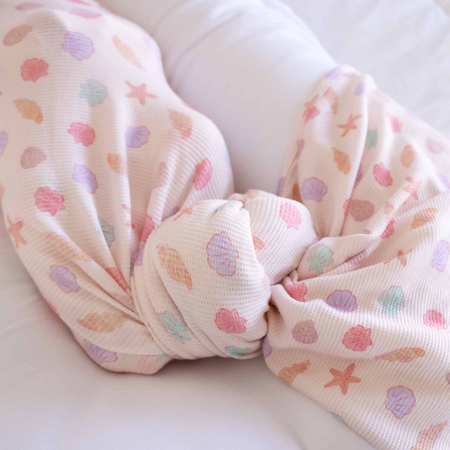  Saltwater Shells Bamboo Waffle Oversized Swaddle Blanket、mySite、layawaytickets